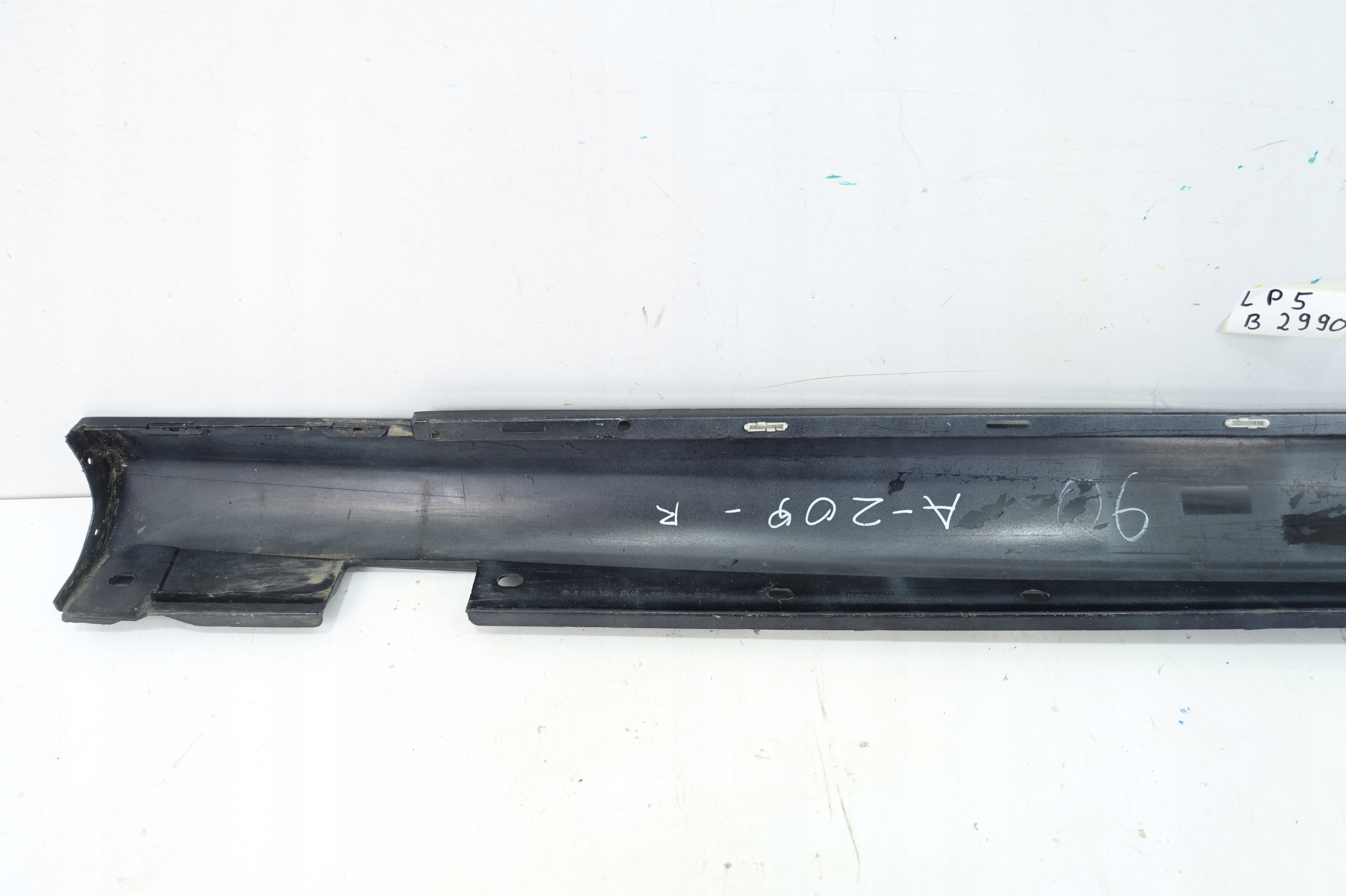 moulding cap threshold right MERCEDES CLK W209