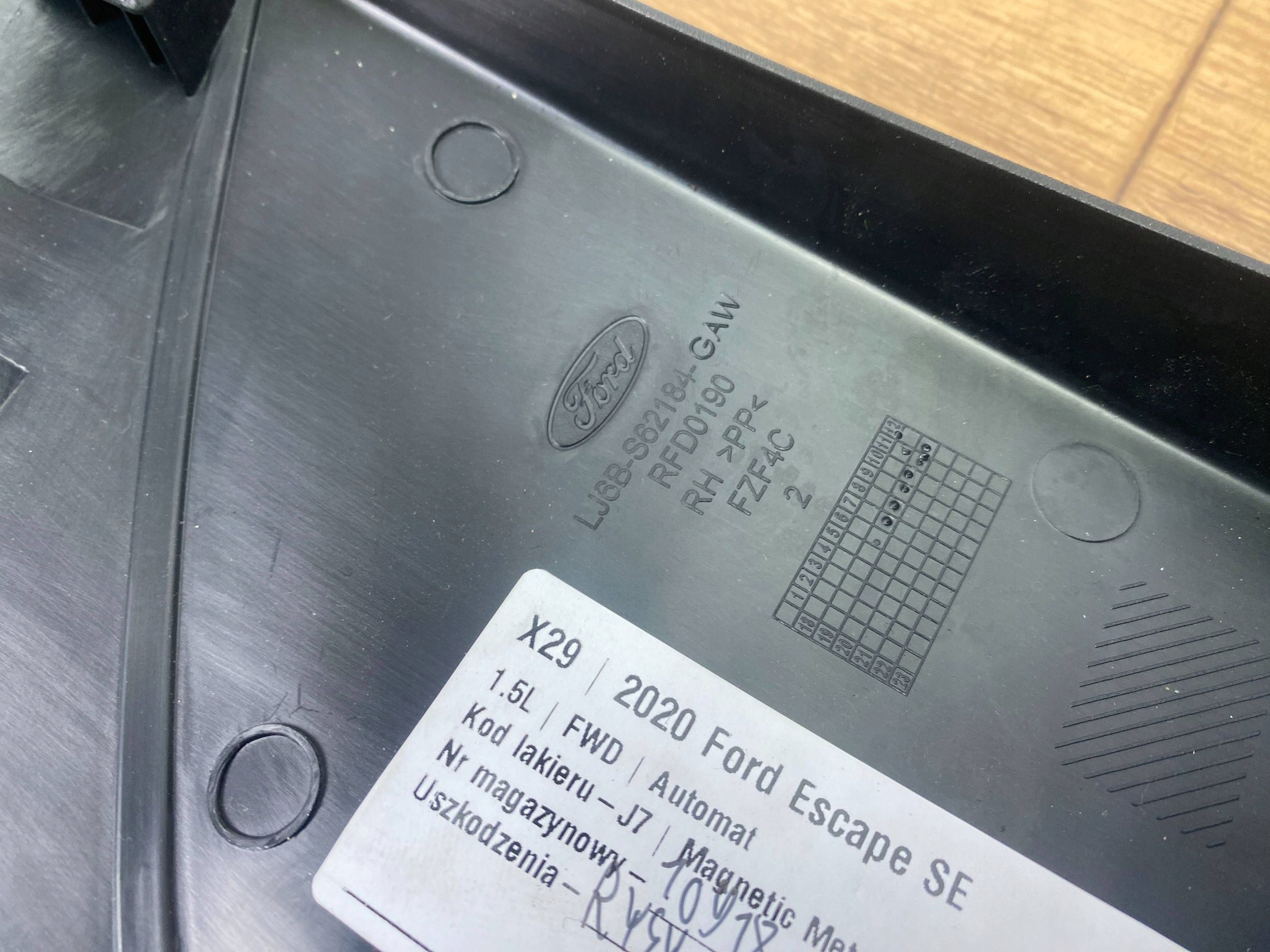 Panel Regulations- SITZ Ford Escape IV Kuga MK3 2020+