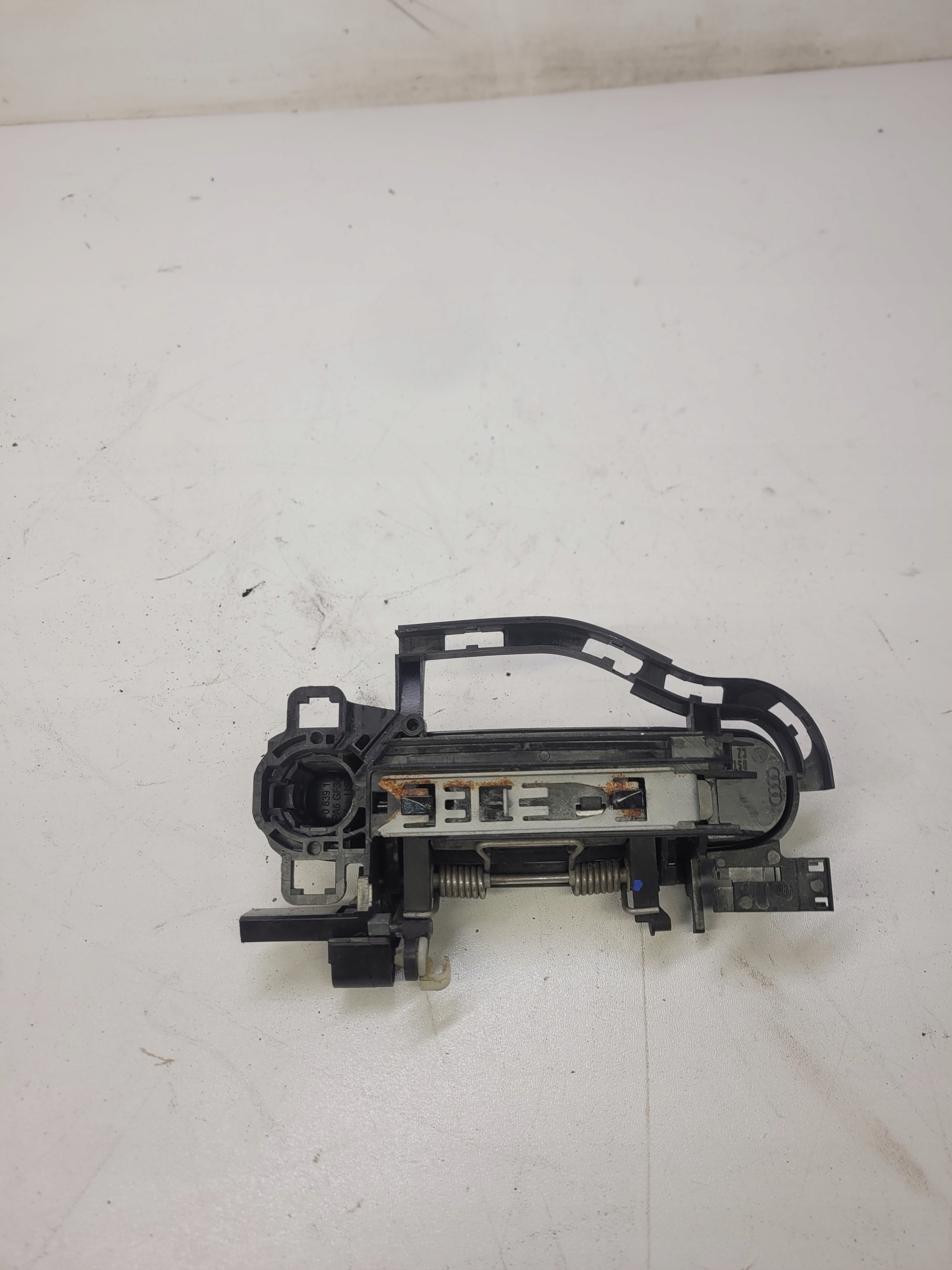 handle right front AUDI A3 A4 A6 C6 LIFT 4F0837886