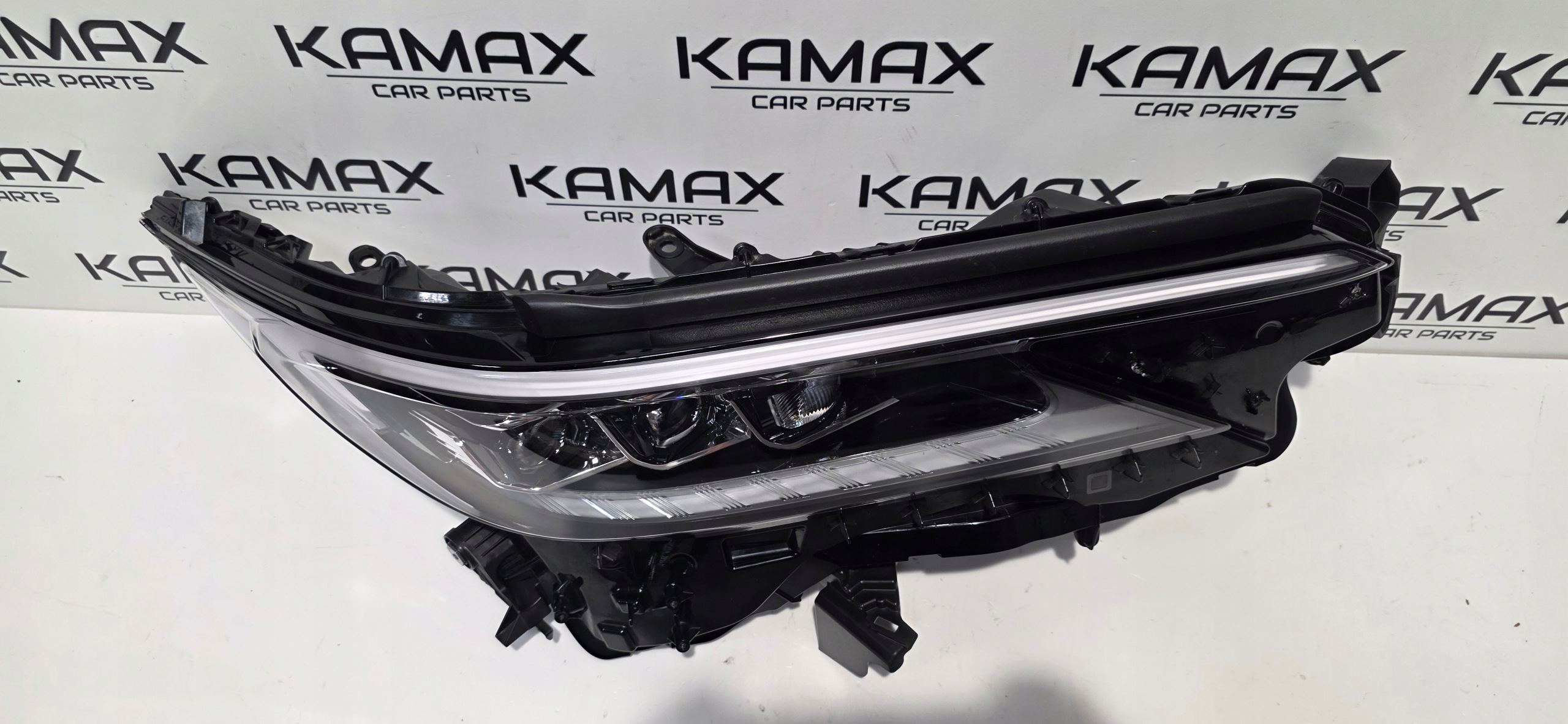 light right front FULL LED LEXUS LM II 23- original EUROPA 81110-V2150