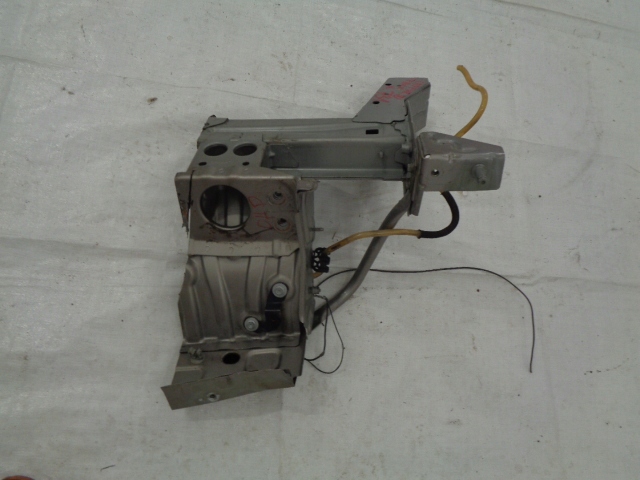 RENAULT CAPTUR PODŁUŻNICA ĆWIARTKA PRAWA FARTUCH TEHNK Numer katalogowy części ĆWIARTKA PODŁUŻNICA PRAWY PRZÓD RENAULT CAPTUR