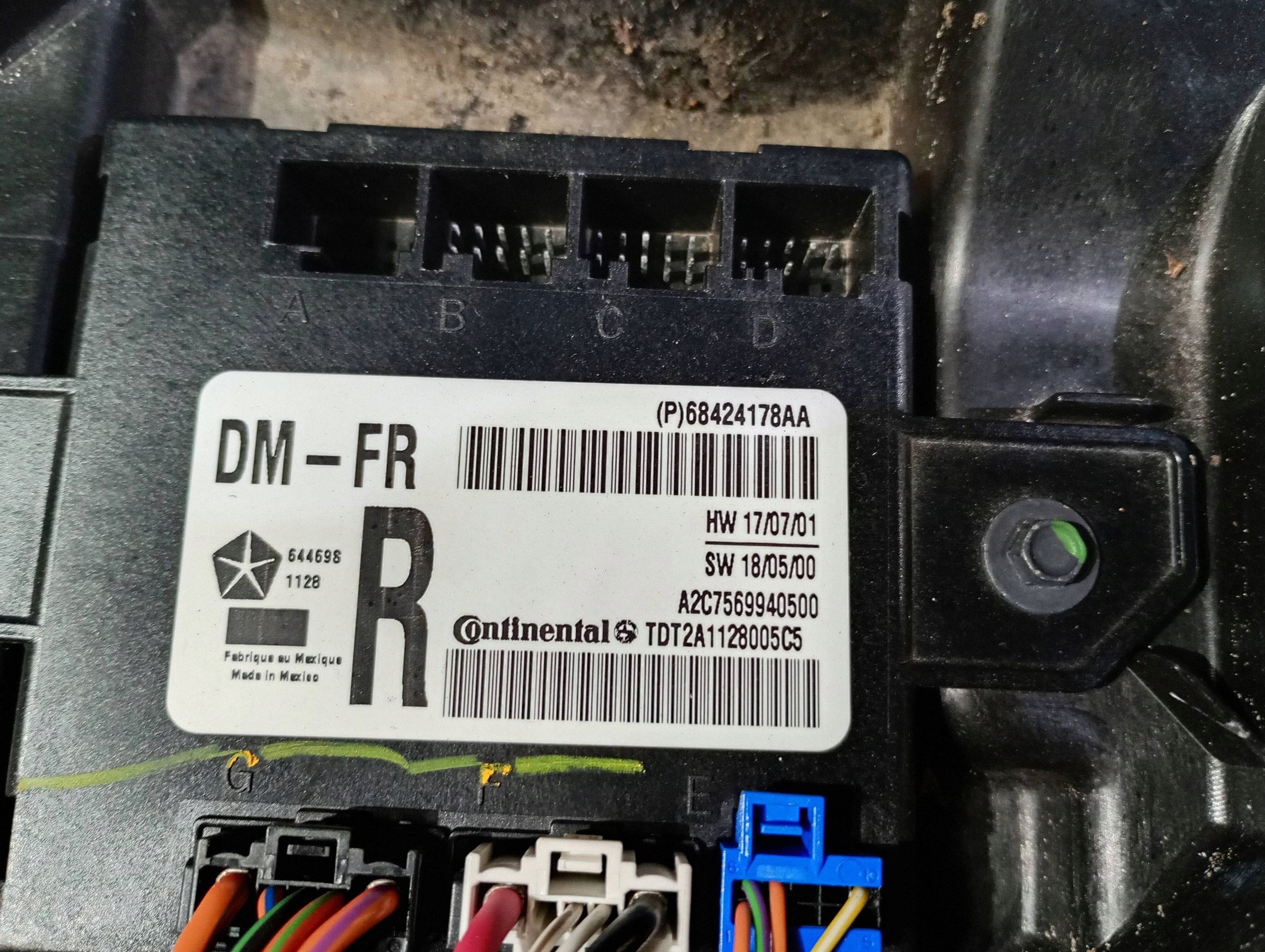 side door window regulator mechanism right front Dodge RAM 1500 2019