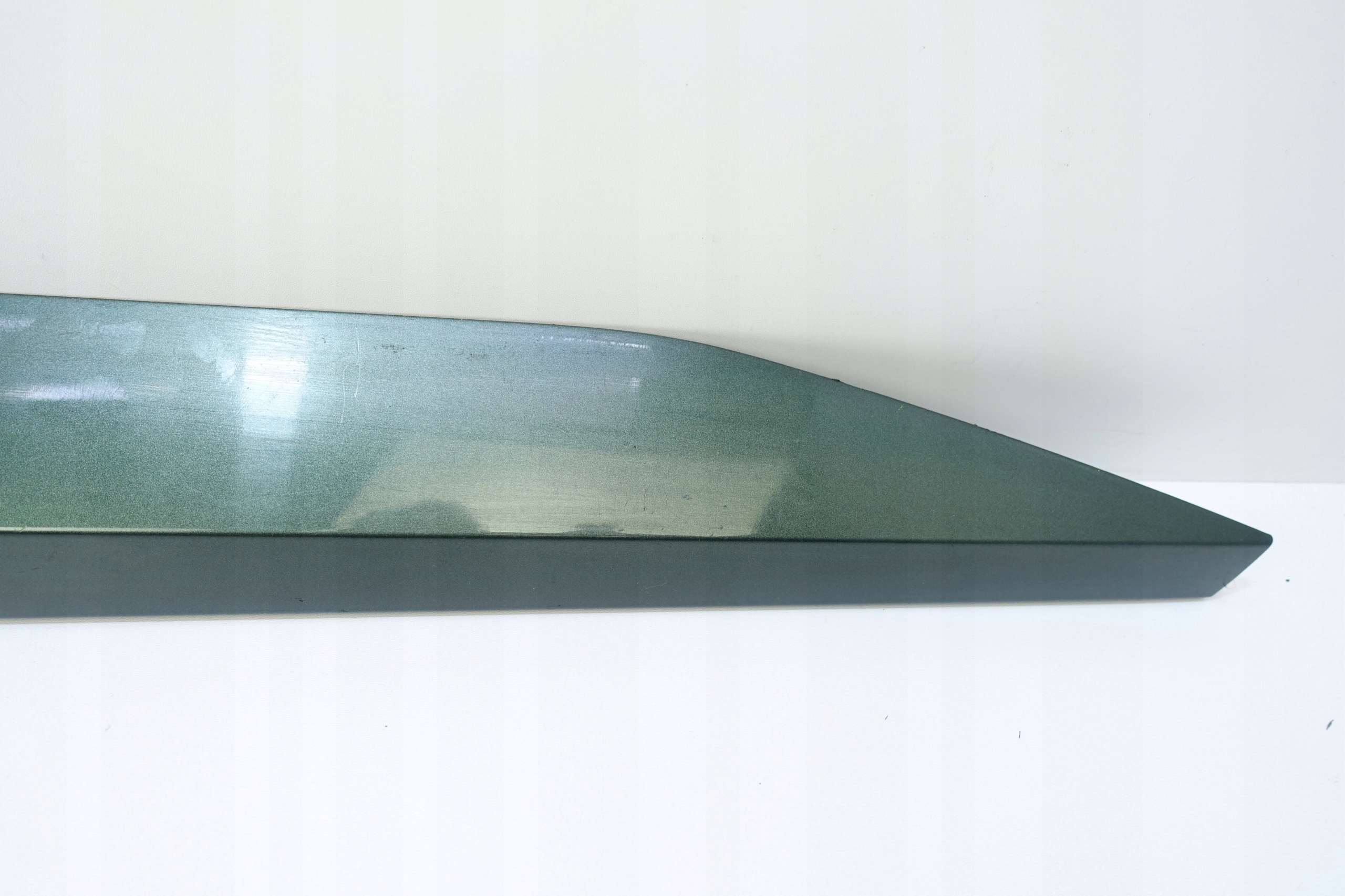 moulding door right front SKODA SUPERB III 3V0
