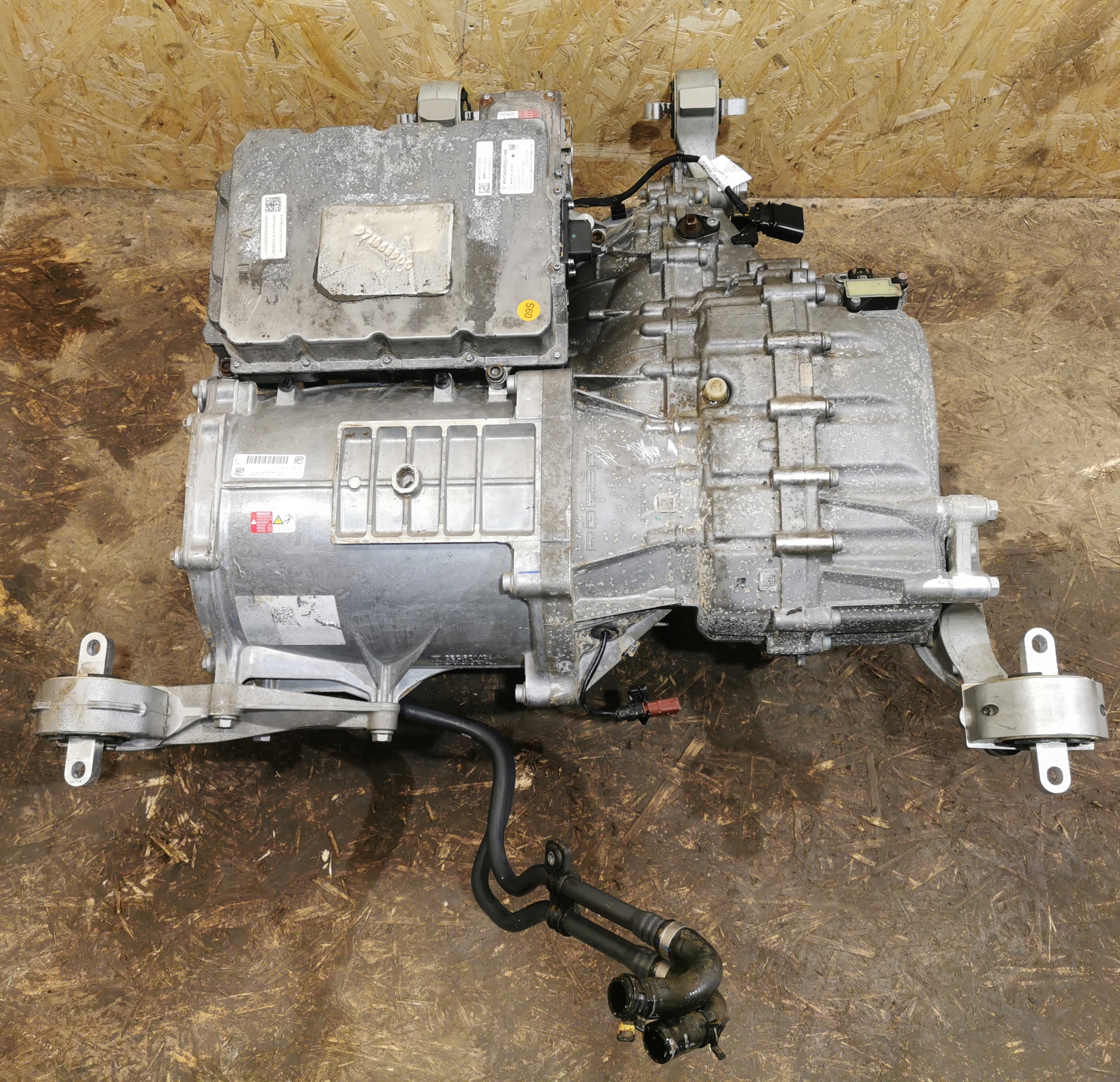 engine electrical rear PORSCHE TAYCAN TURBO S TMH EBE 1
