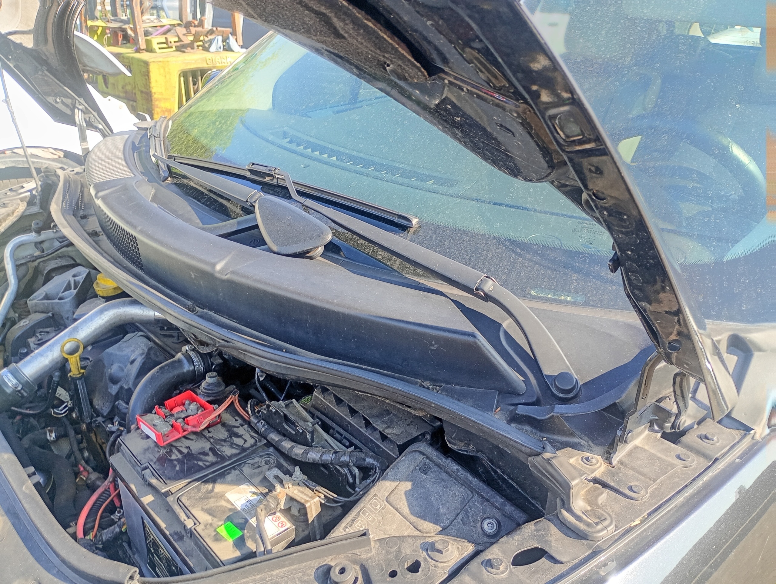 Wischergestänge PRZEDNICH Renault Scenic 2 II FL 05-08