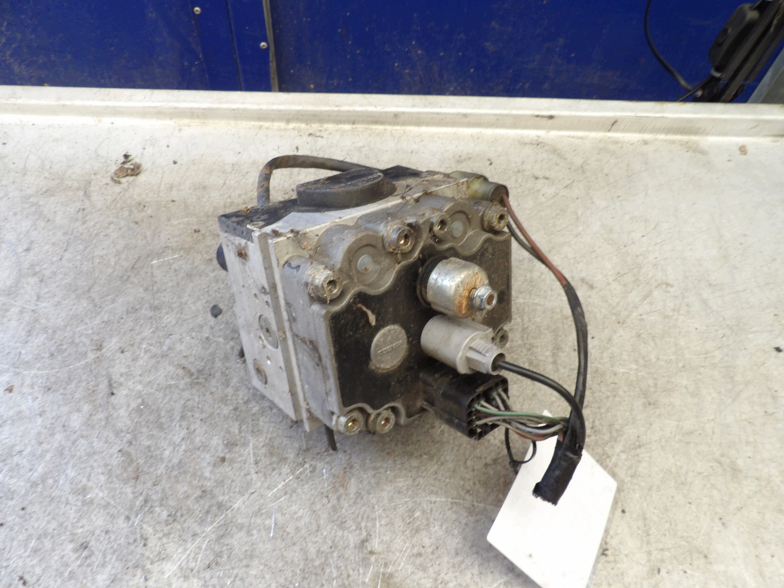 LAND ROVER FREELANDER and LIFT pump ABS SRB10123000007905