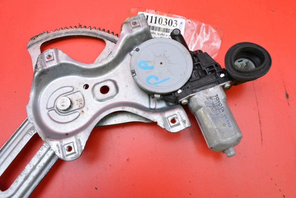 window regulator right front EU 85710-0D100 TOYOTA AURIS 1 and 5D HB 06-09