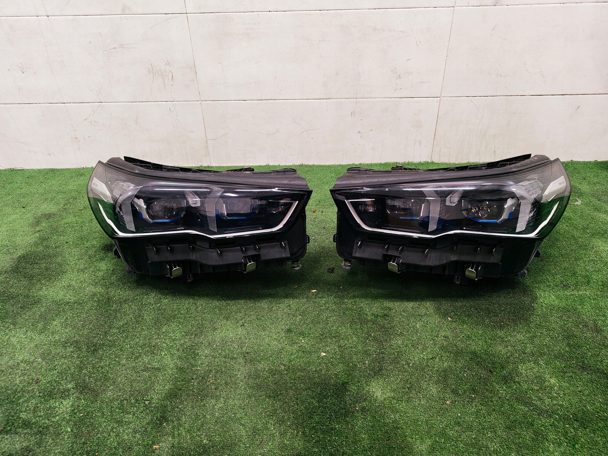 BMW 5 G60 front bonnet bumper lights fenders support panel for radiators m-packet 416