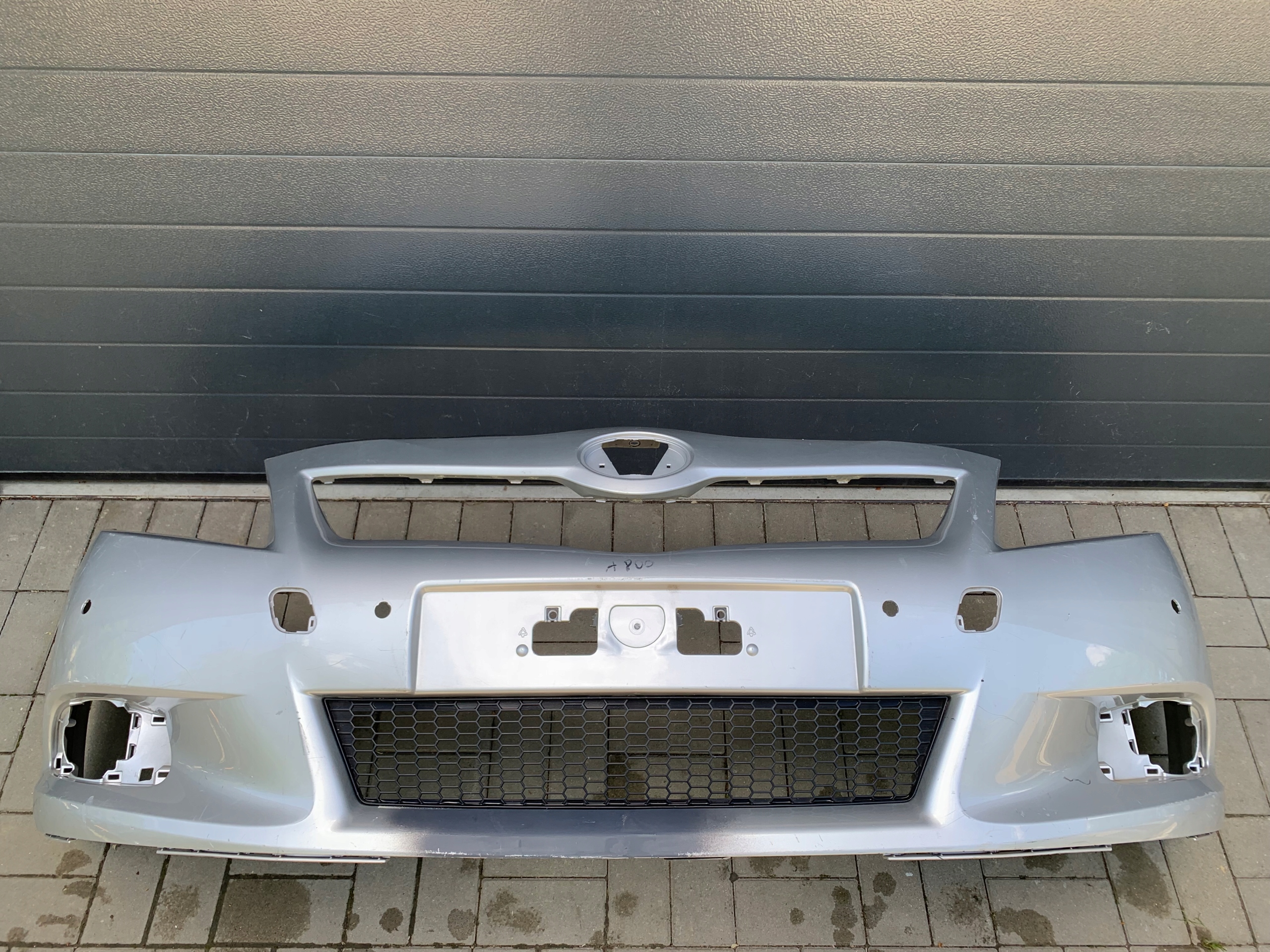 Toyota Corolla E16 13-16 bumper front front