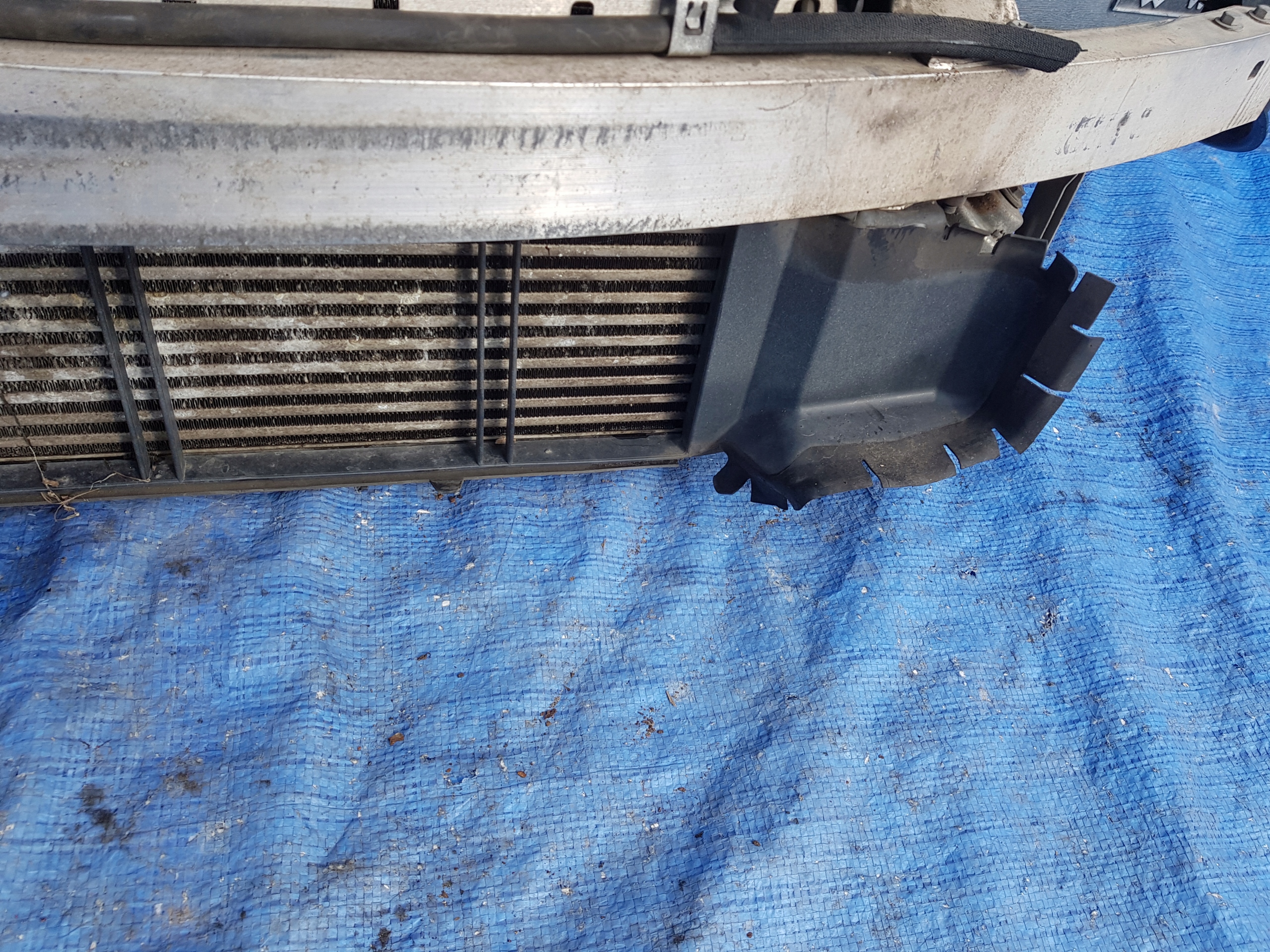 support panel for radiators radiator MERCEDES W212 LIFT 651 2.2 CDI HYBRYDA