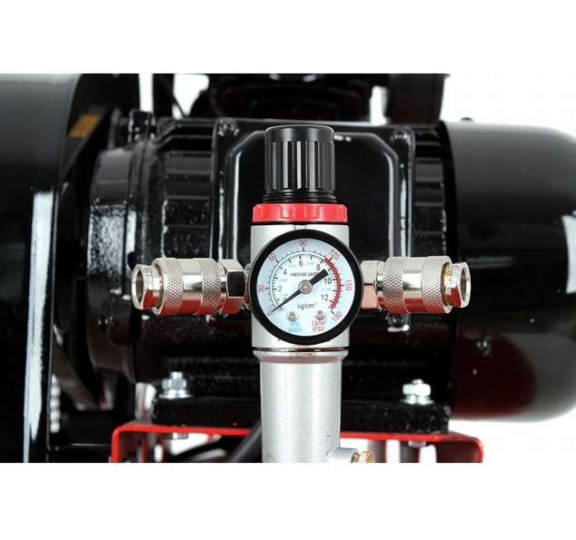 KOMPRESOR SPRĘŻARKA olejowa 200L 5.2 KM+separator Model KD1473