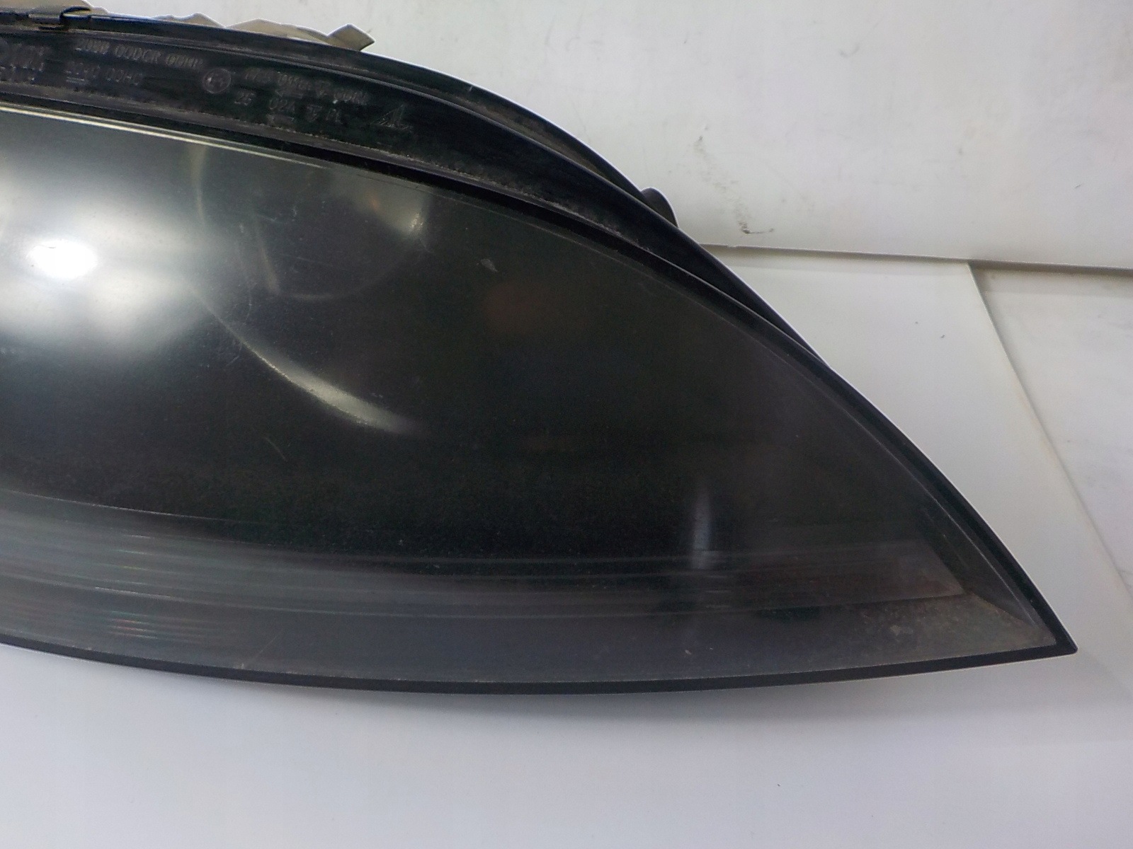 AUDI TT II 8J light right front front UK 8J0941004N