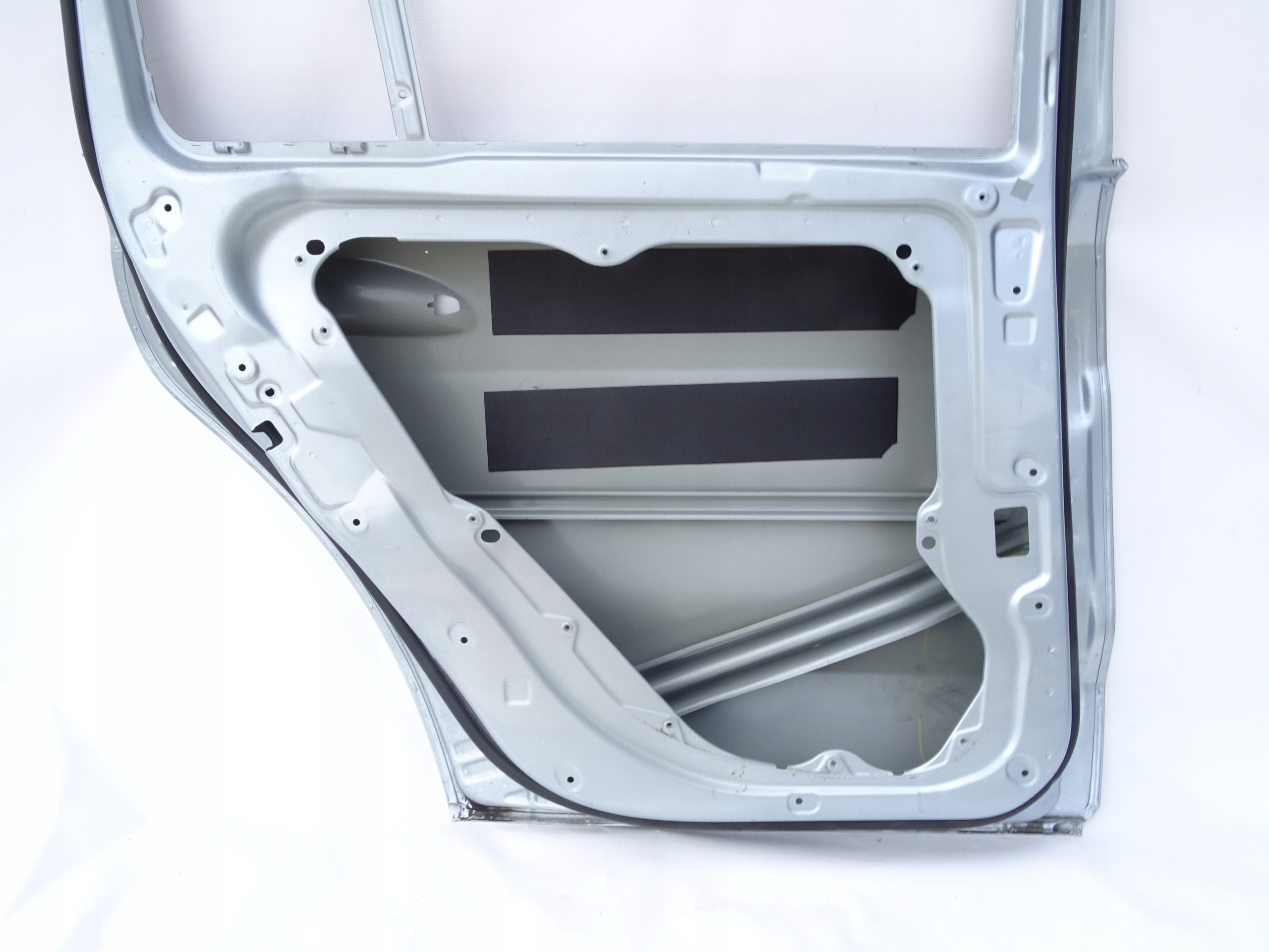 DRZWI TYLNE TYŁ LEWE MERCEDES W166 166 GL GLS Producent części Mercedes-Benz OE