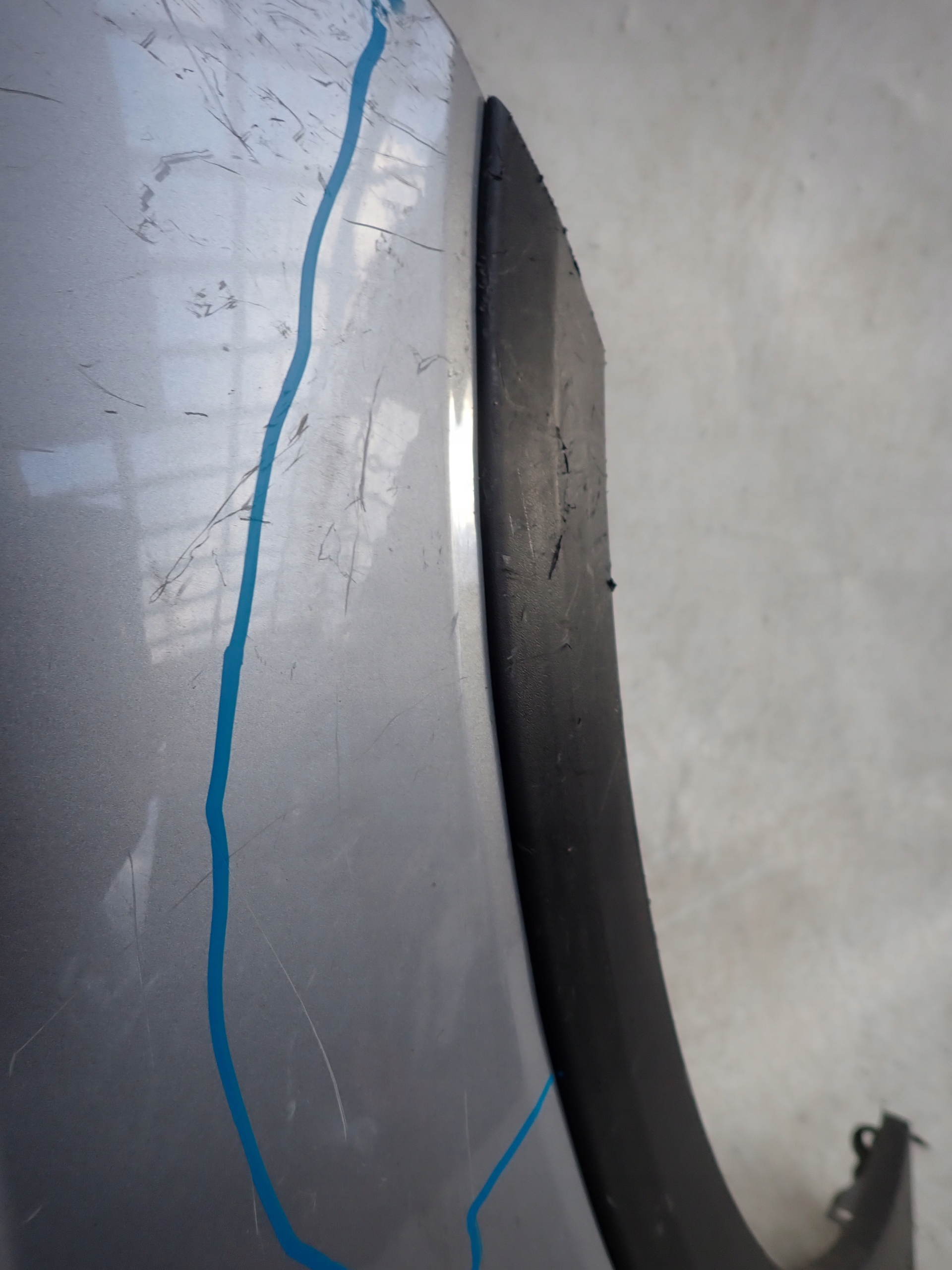 SEAT ARONA 17- fender front front right