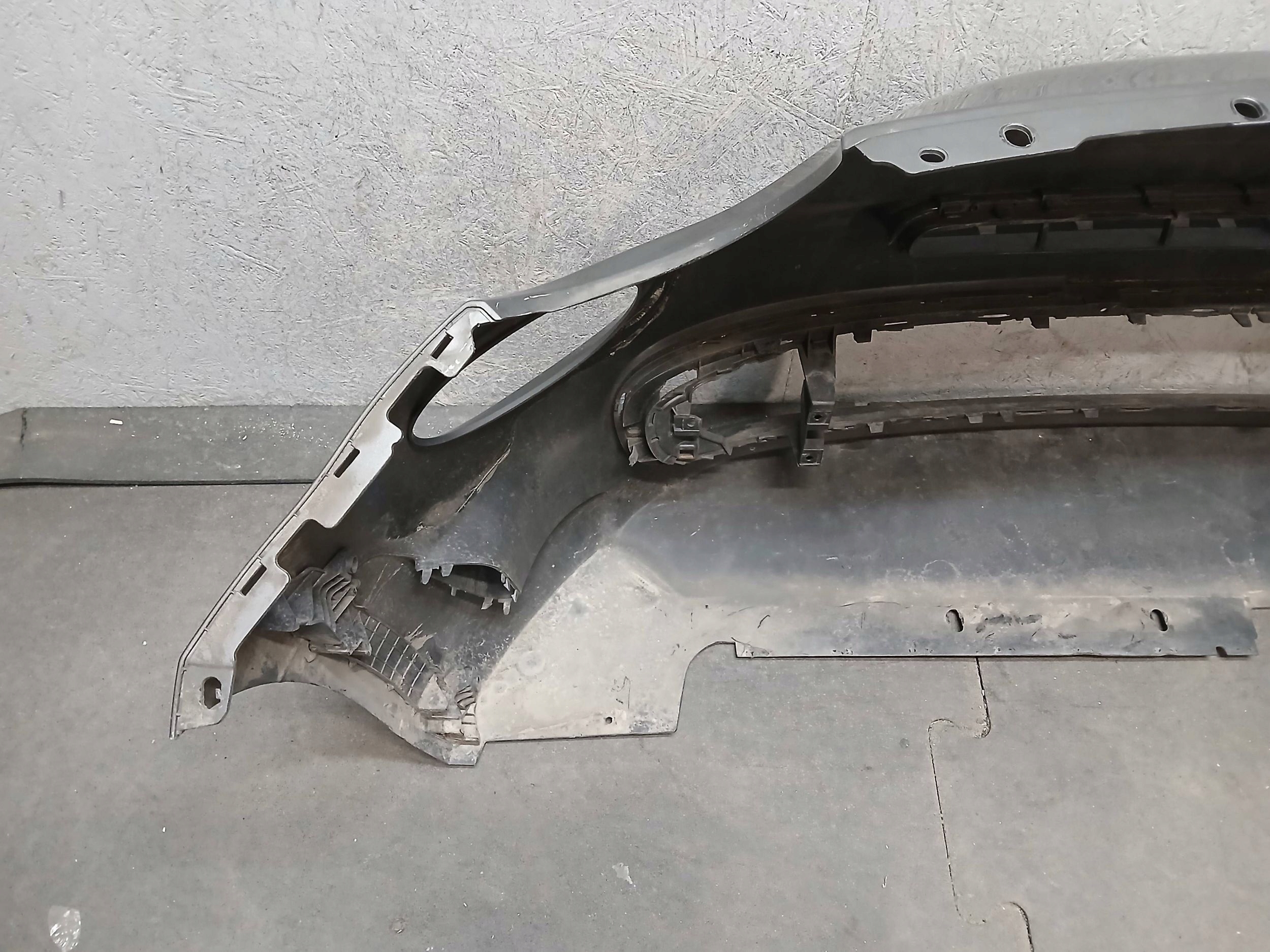 nárazník předek FIAT 500 S