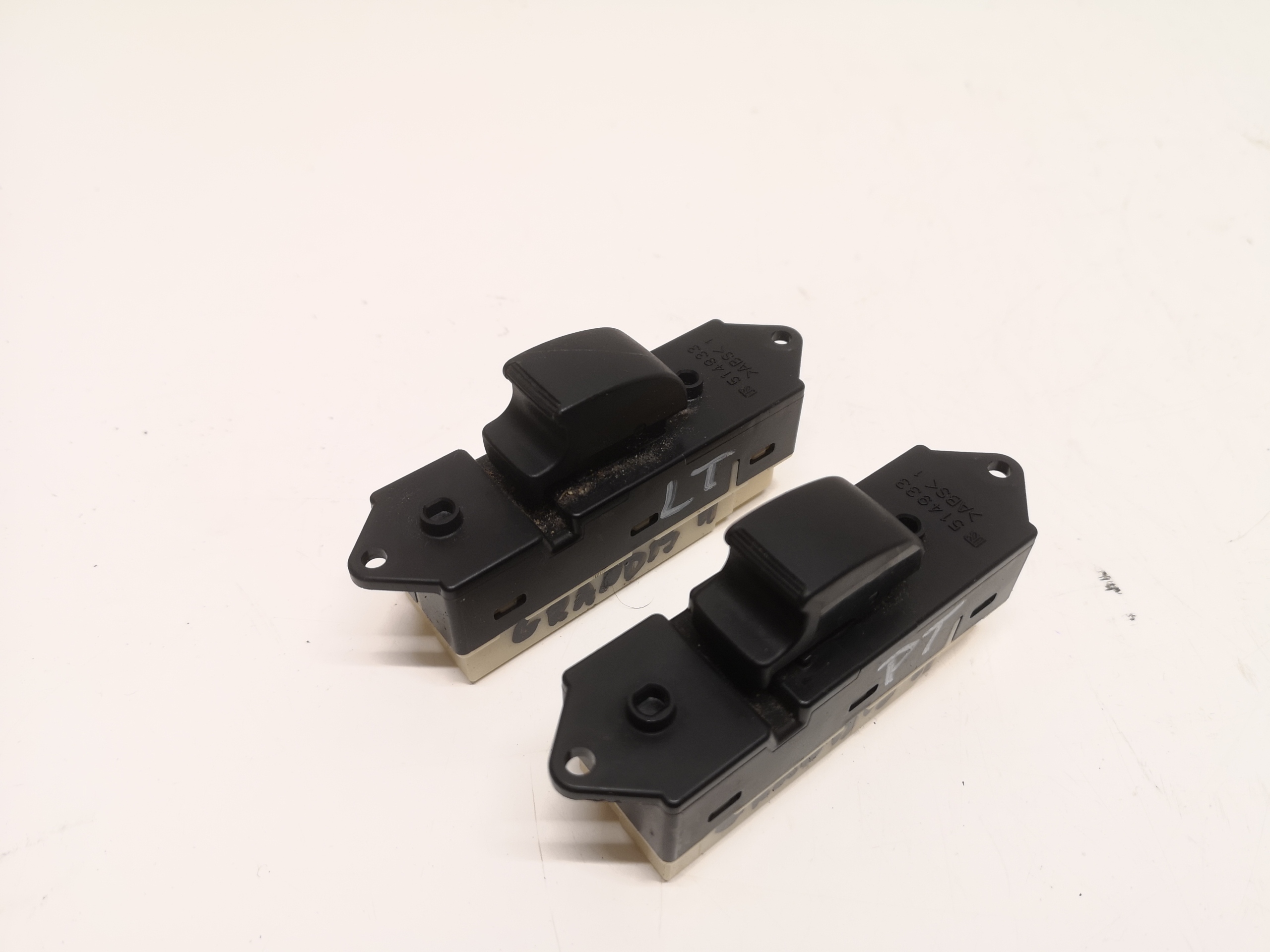 GRANDIS 03-11 PRZEŁACZNIK SZYBY PRAWY LUB LEWY