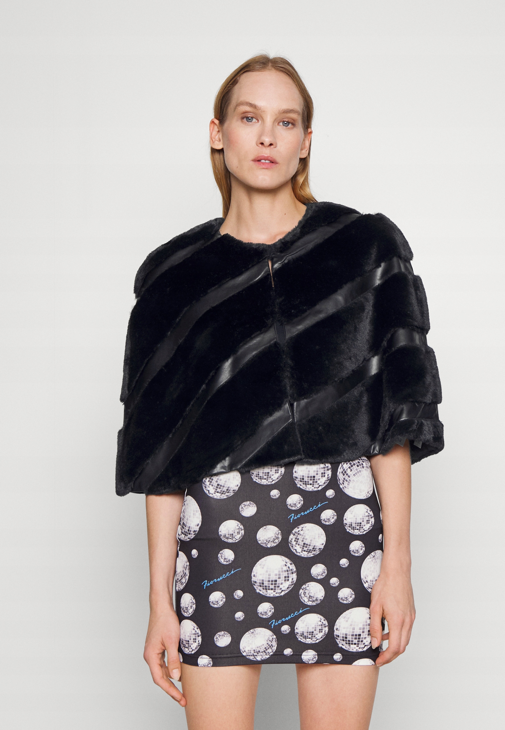 Pončo s kožíškem Twinset One Size