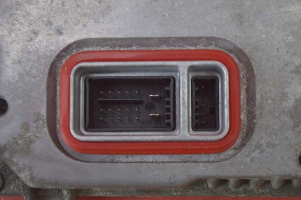 control unit XENON KSENON right 1307329115 AUDI A3 8P 04-08