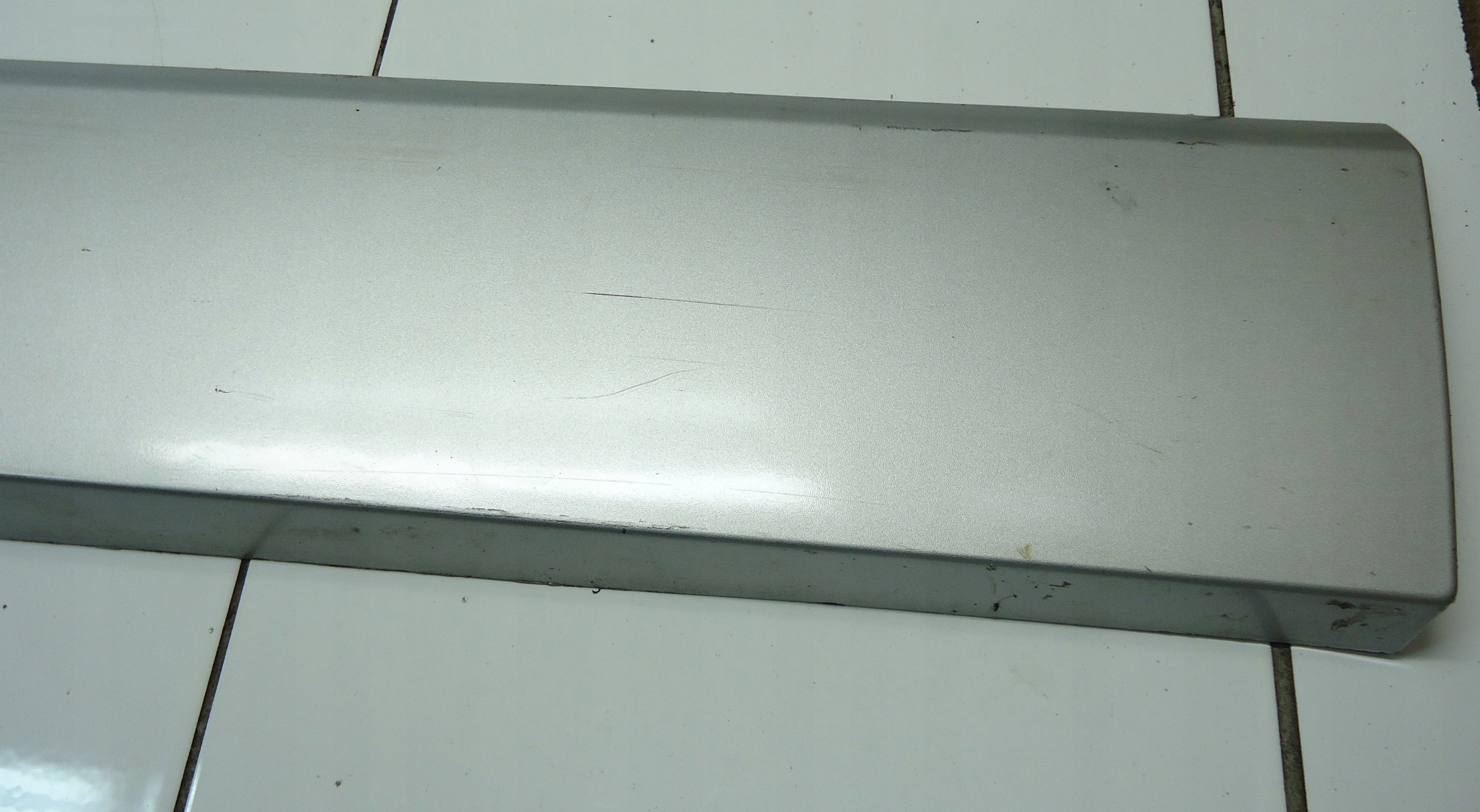 RENAULT TRAFIC III moulding left side 93453625 93867912 93453569
