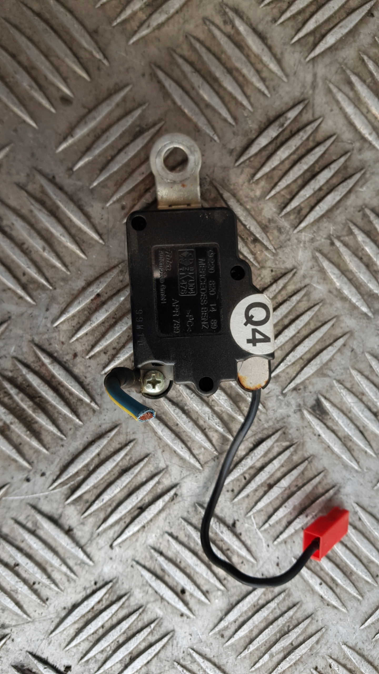 MERCEDES W220 amplifier ANTENY 2208201489