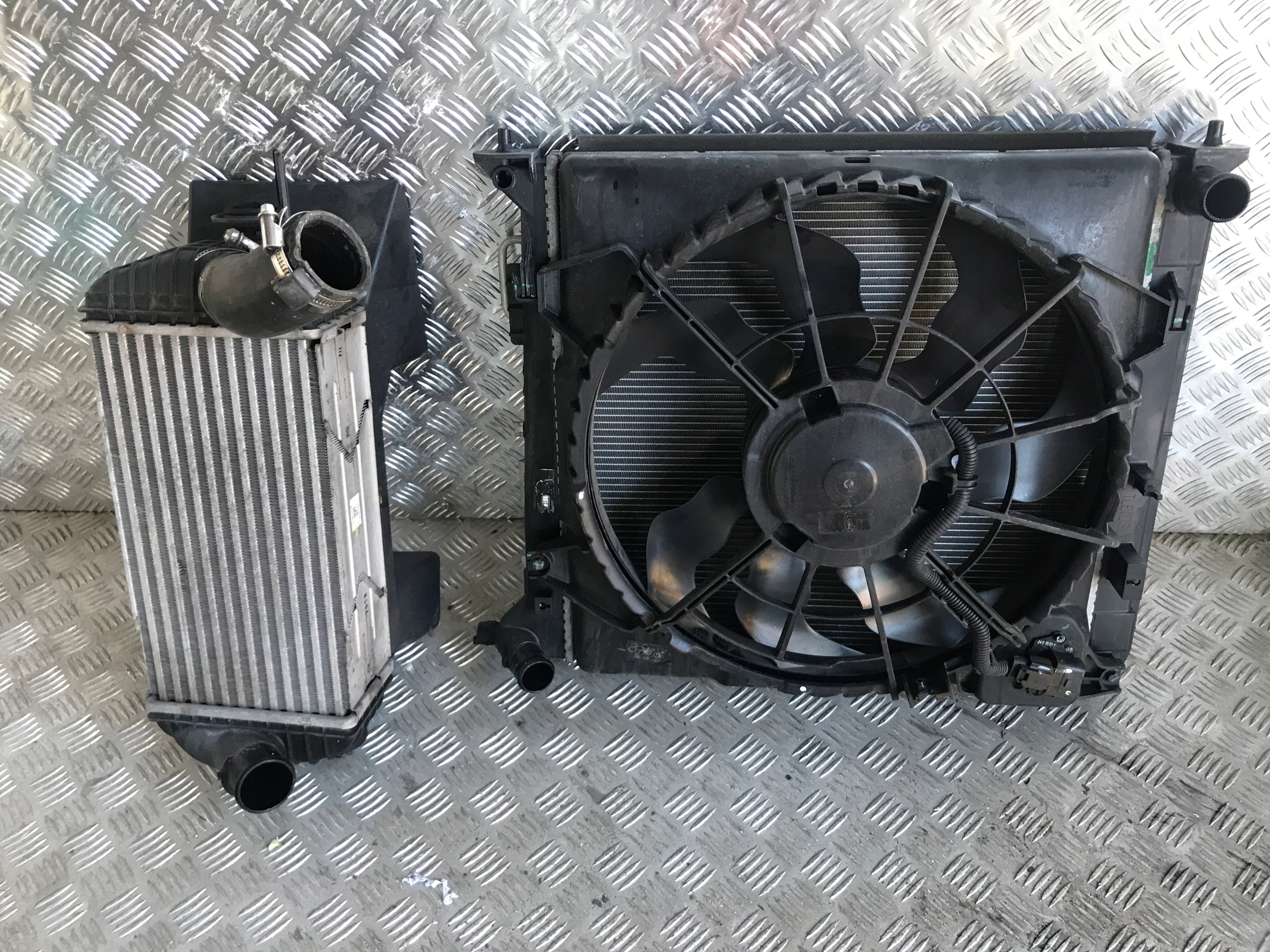 KIA SPORTAGE IV LIFT 1.6 T-GDI CHŁODNICE INTERCOOLER WENTYLATOR KPL 18-21