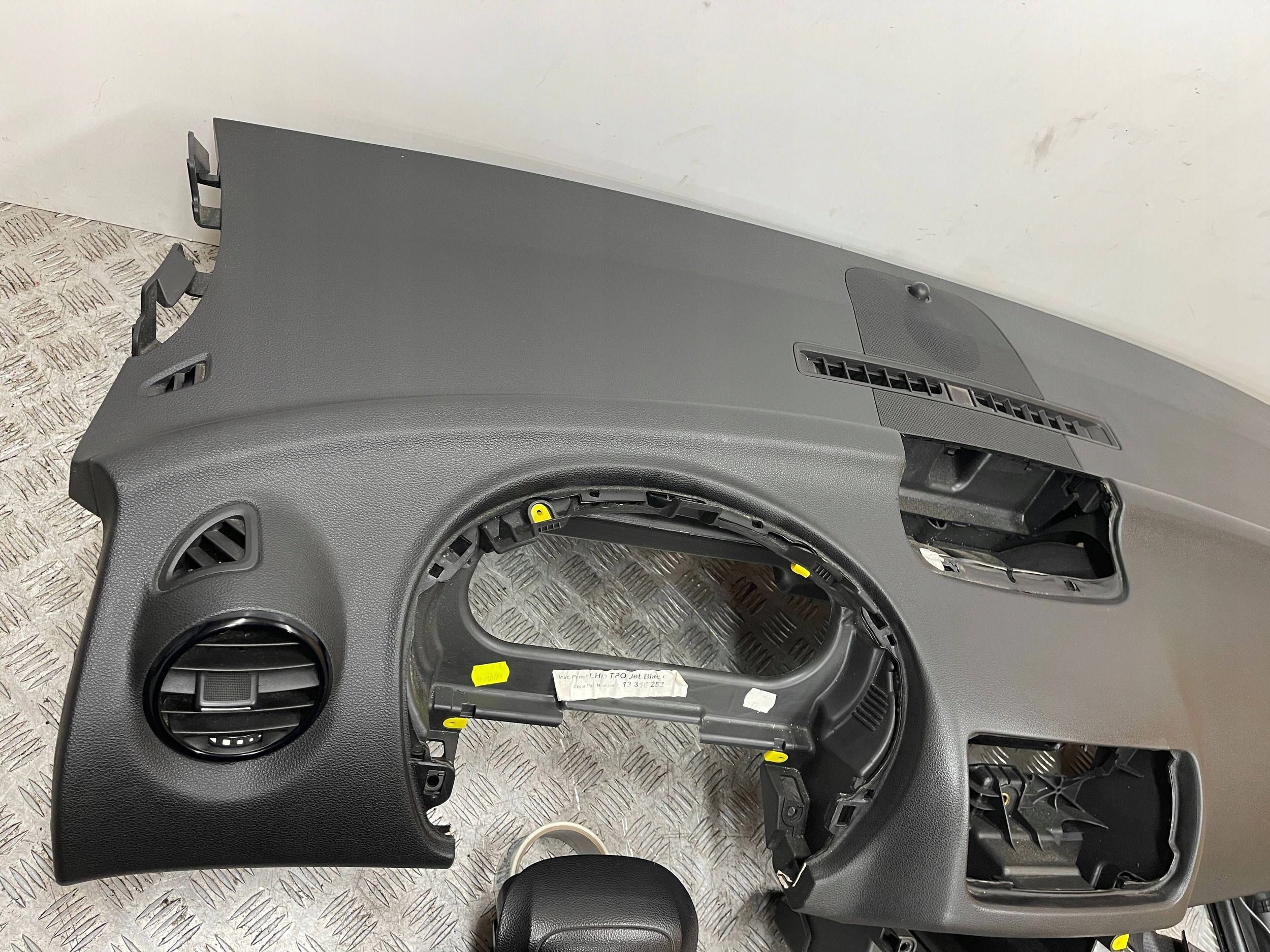airbag console dashboard instrument panel Opel Meriva B II 2 10- 13315252