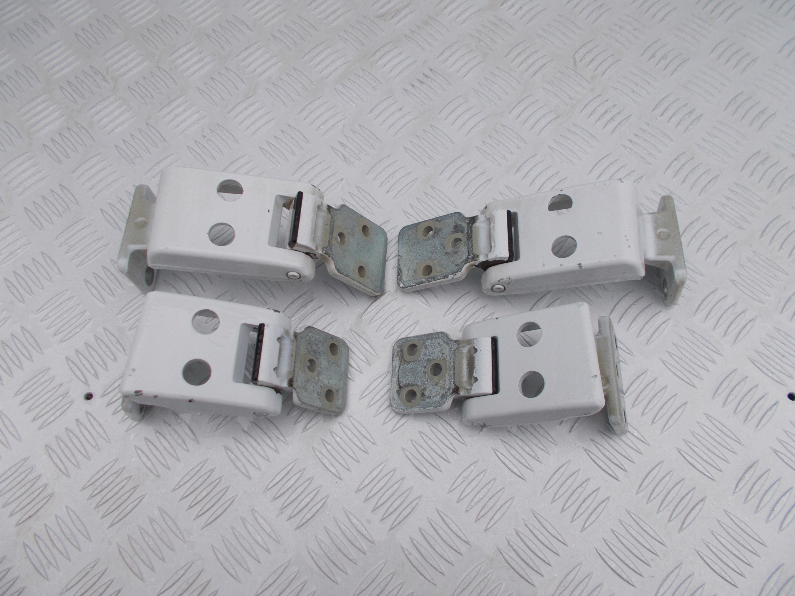 VW CRAFTER hinge hinges door rear part KOMPLET 4 szt nice original