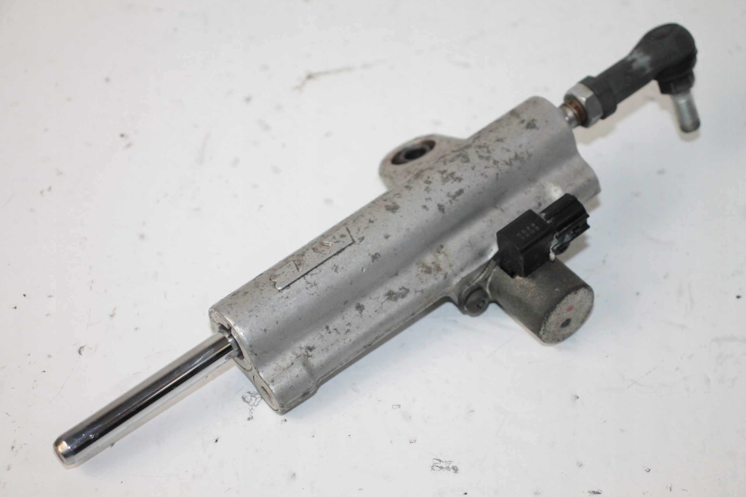 GSXR600 003200 - SUZUKI GSXR 600 750 K8 K9 L0 амортизатор повороту