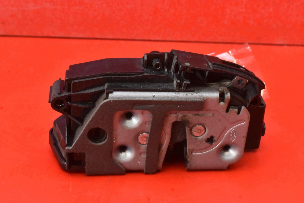 lock door right front front EU AM5A-U21812-BB FORD C-MAX MK2 10-15