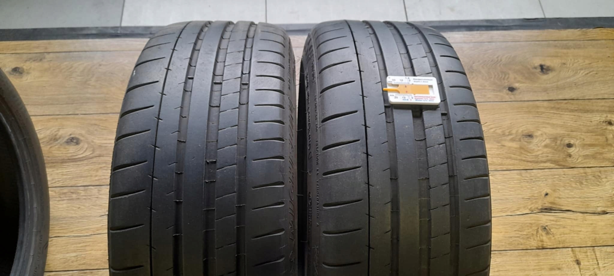 MICHELIN PILOT SPORT 225/45R18 95Y XL