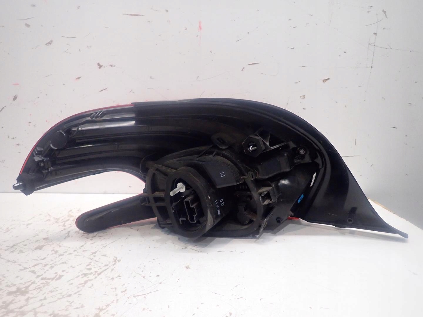light rear part rear right PEUGEOT 208 LIFT 2015