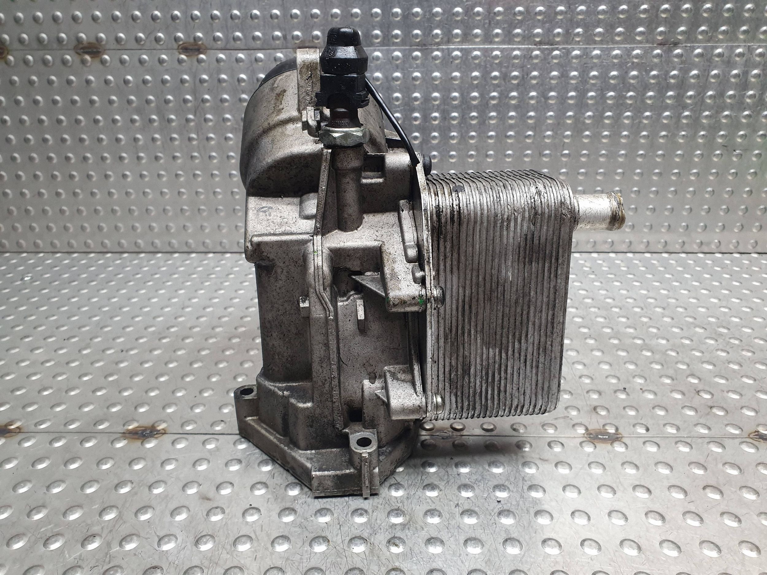 Gehäuse filter oil 8792145 BMW E91 E90 E60 E61 X5 E70 E53 E65 3.0 D M57