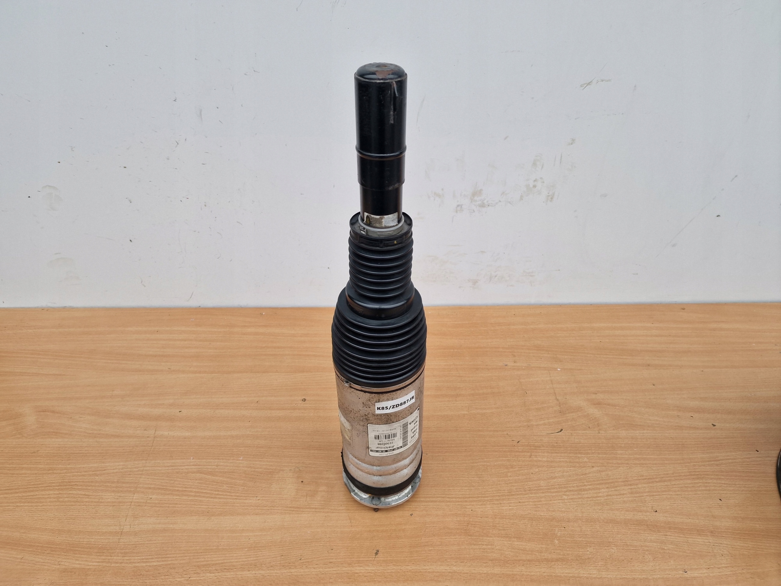 RANGE ROVER SPORT L494 shock absorber right front LH
