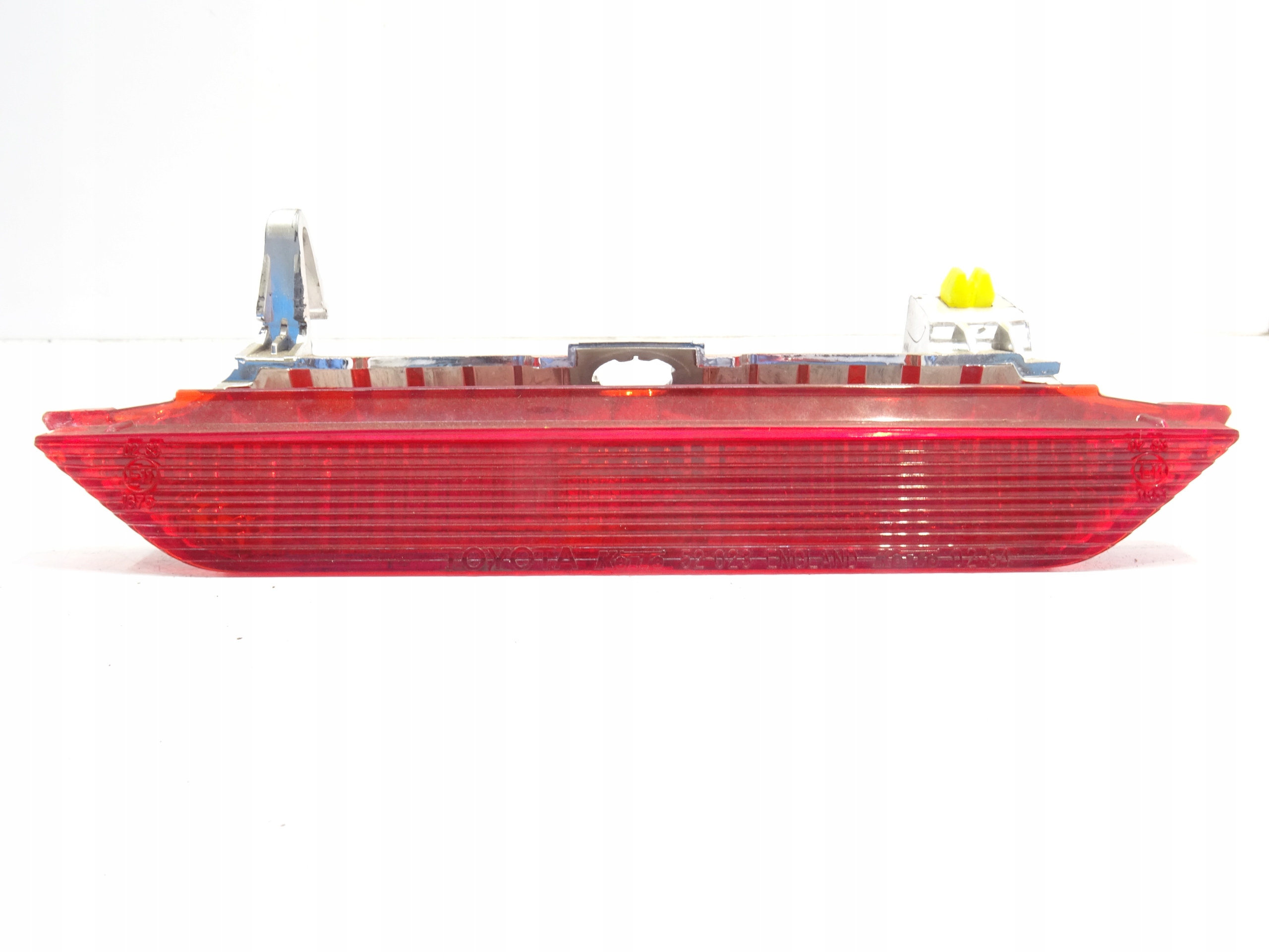 TRZECI STOP KLAPY SWIATLO STOPU TOYOTA YARIS I 1999-2005