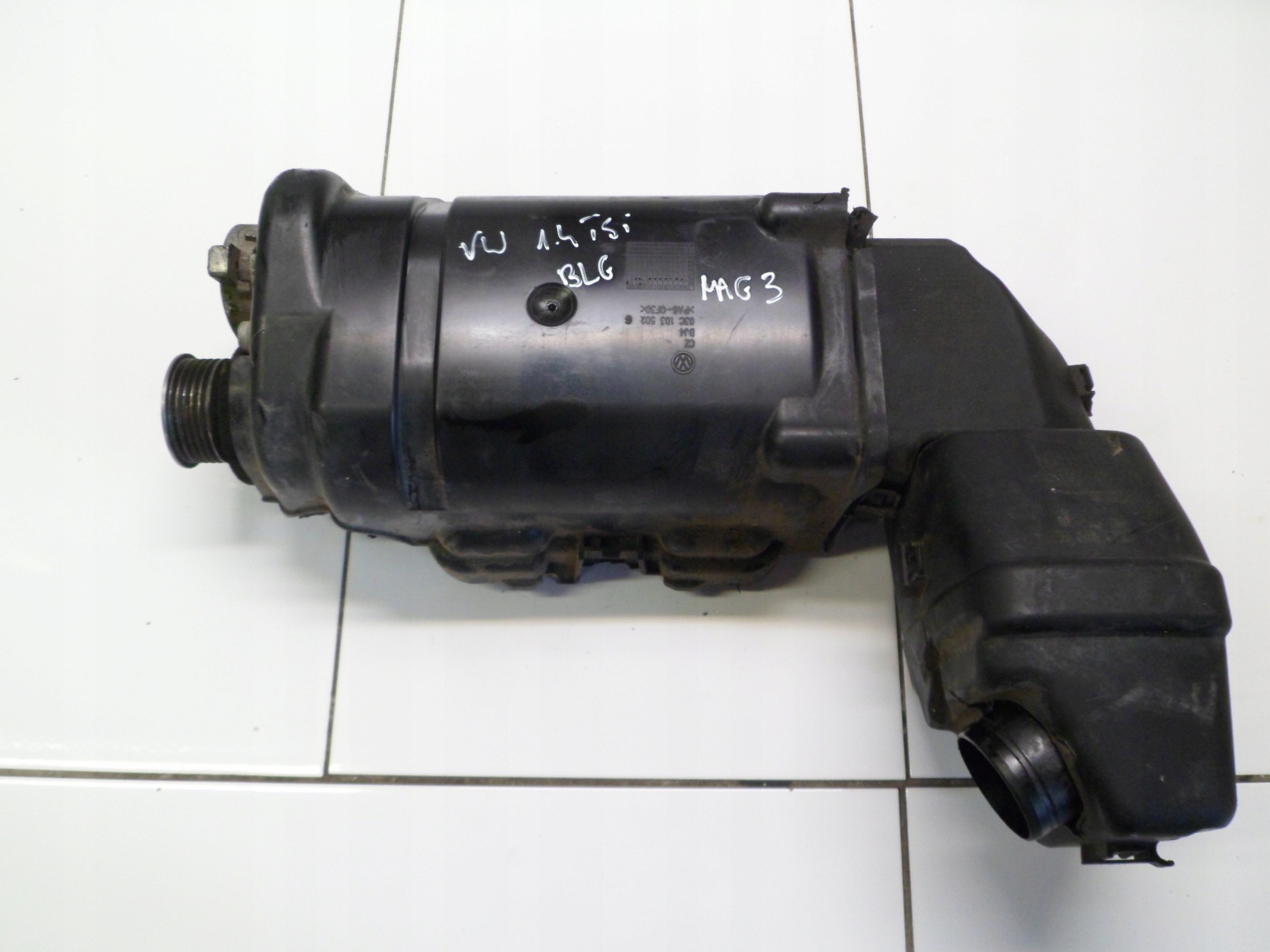 VW GOLF V 1.4TSI BLG compressor; 03C145851G