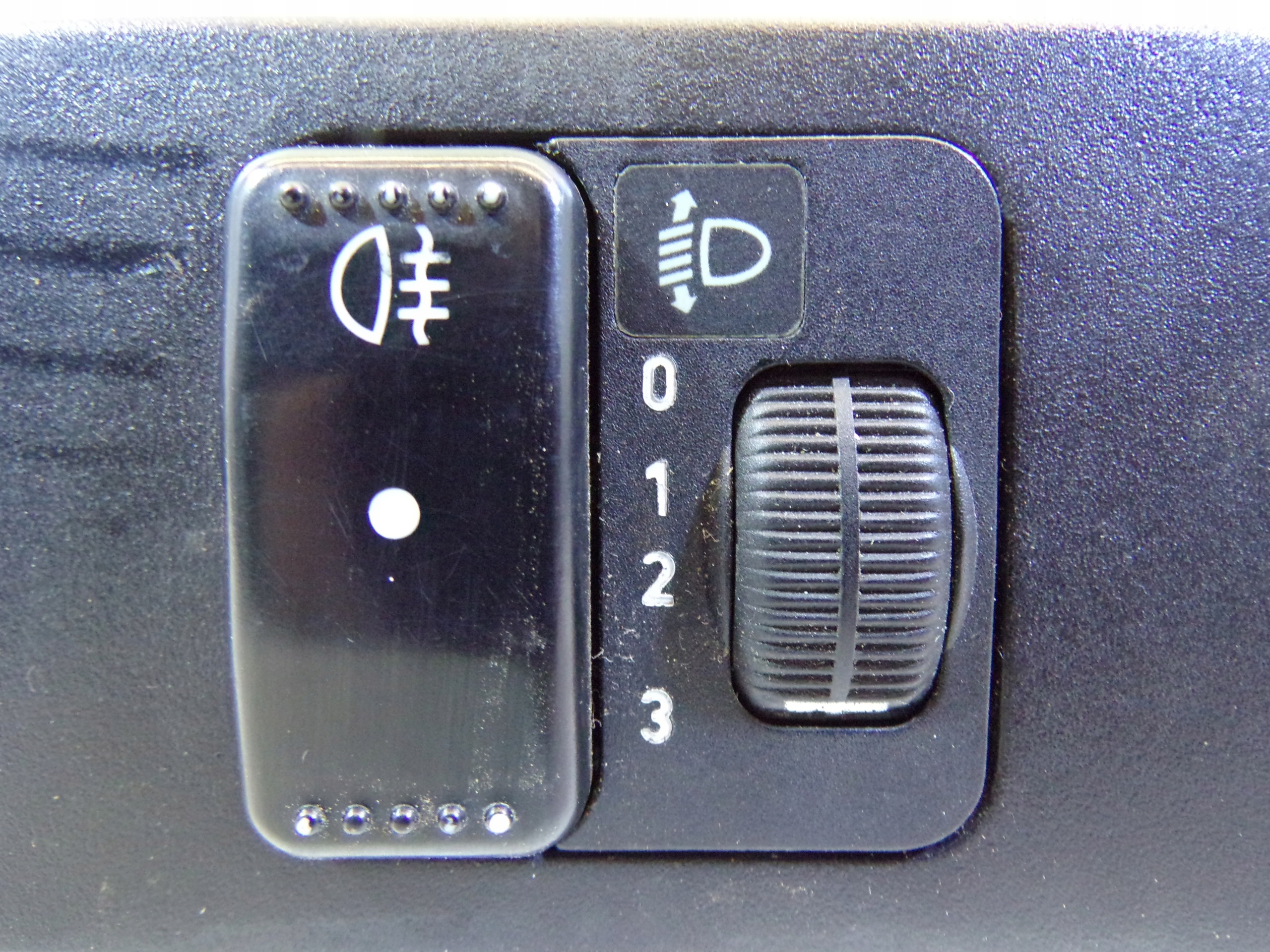 switch control of the lights VOLKSWAGEN LT 35 2D0959561G (2)