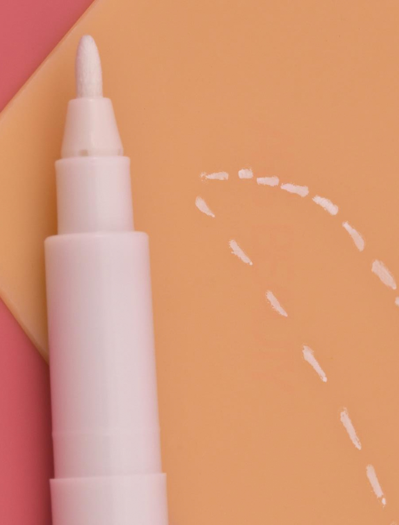 PISAK BIAŁY DO KONTUROWANIA MARKER DO SKÓRY TONDAUS Z LINIJKĄ Marka ProjectLashes