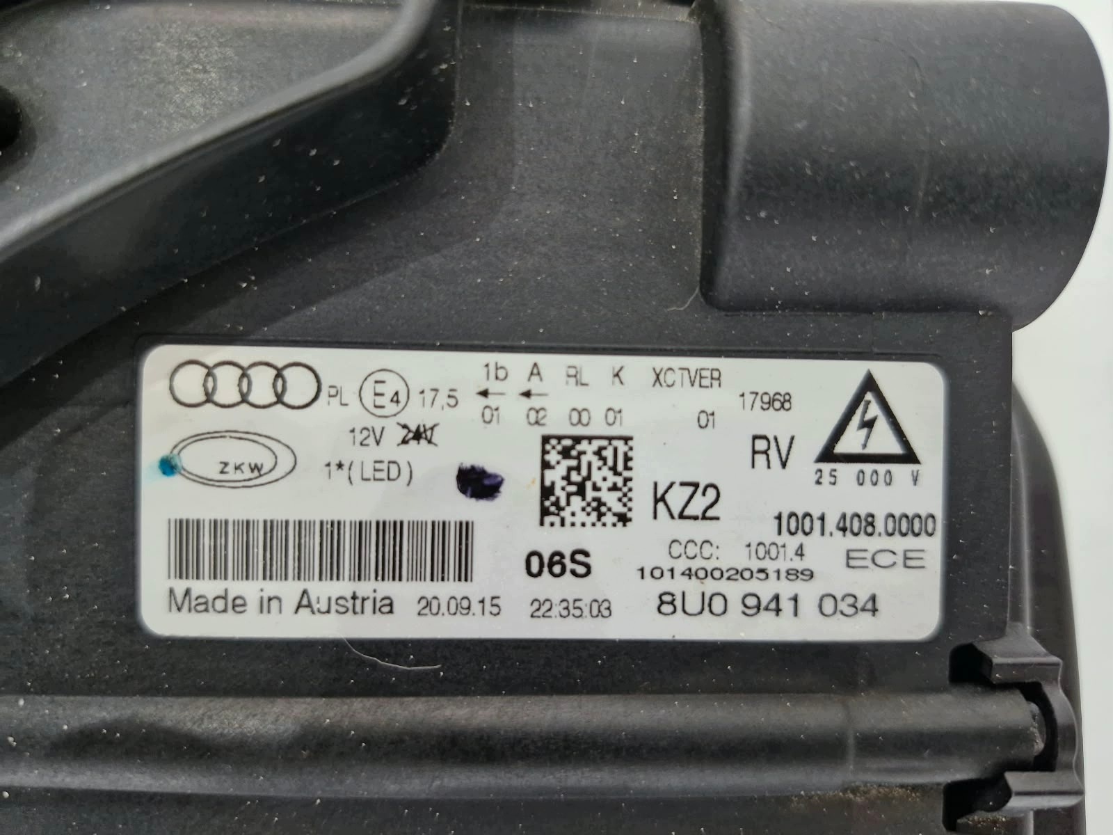 light right Audi Q3 8U LIFT FULL LED