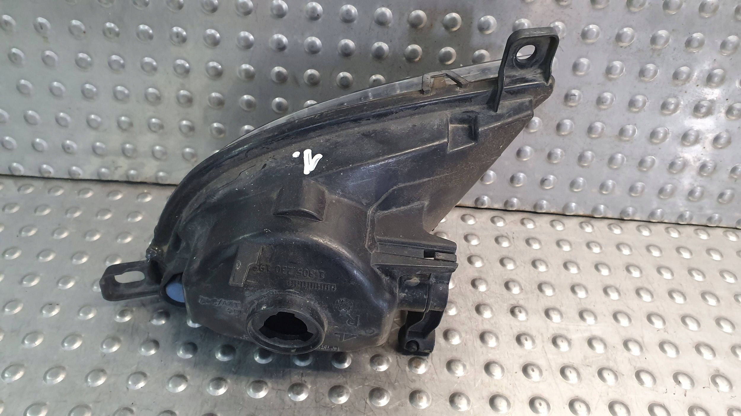 fog light right BMW 5 E60 E61 03- 7177712