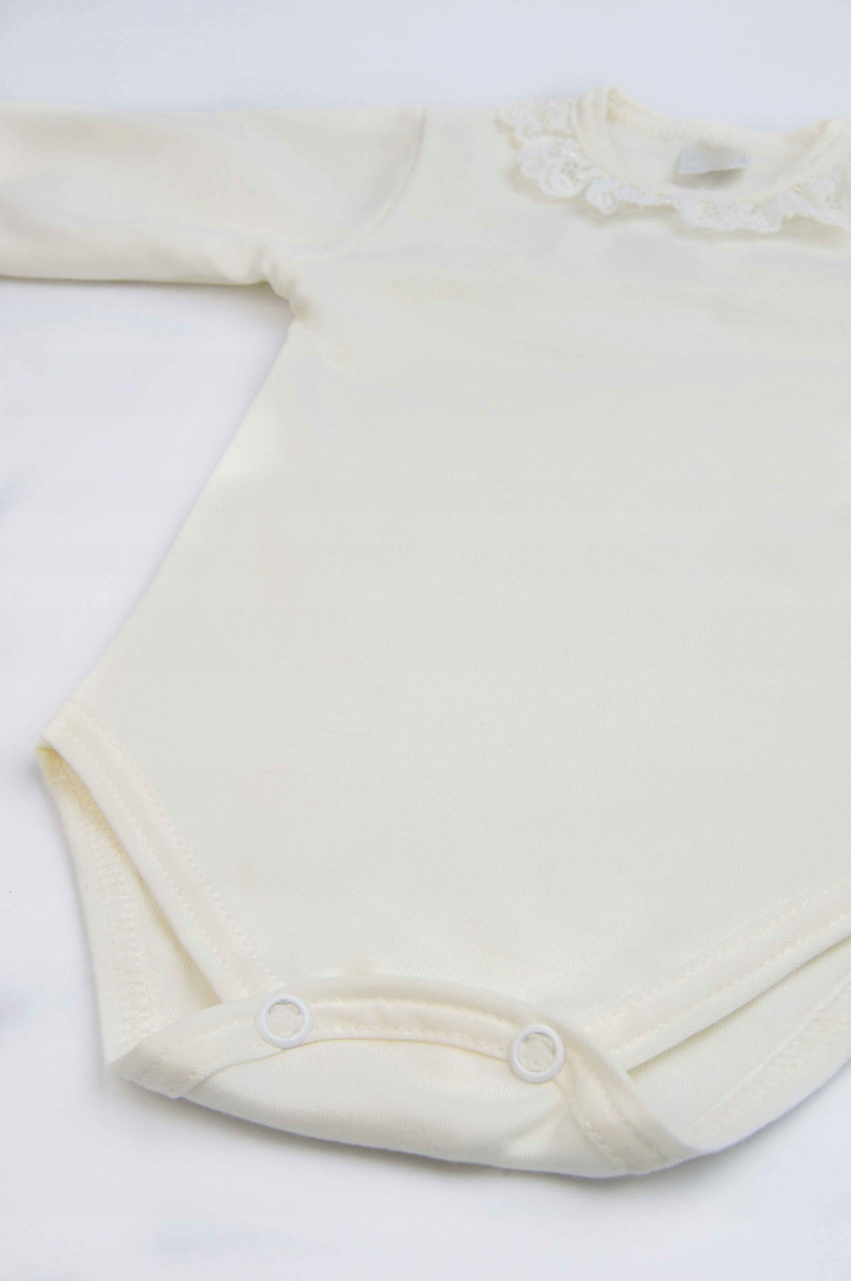 BODY ELEGANCKIE dziewczęce Chrzest KORONKA ecru 56 Liczba sztuk w ofercie 1 szt.