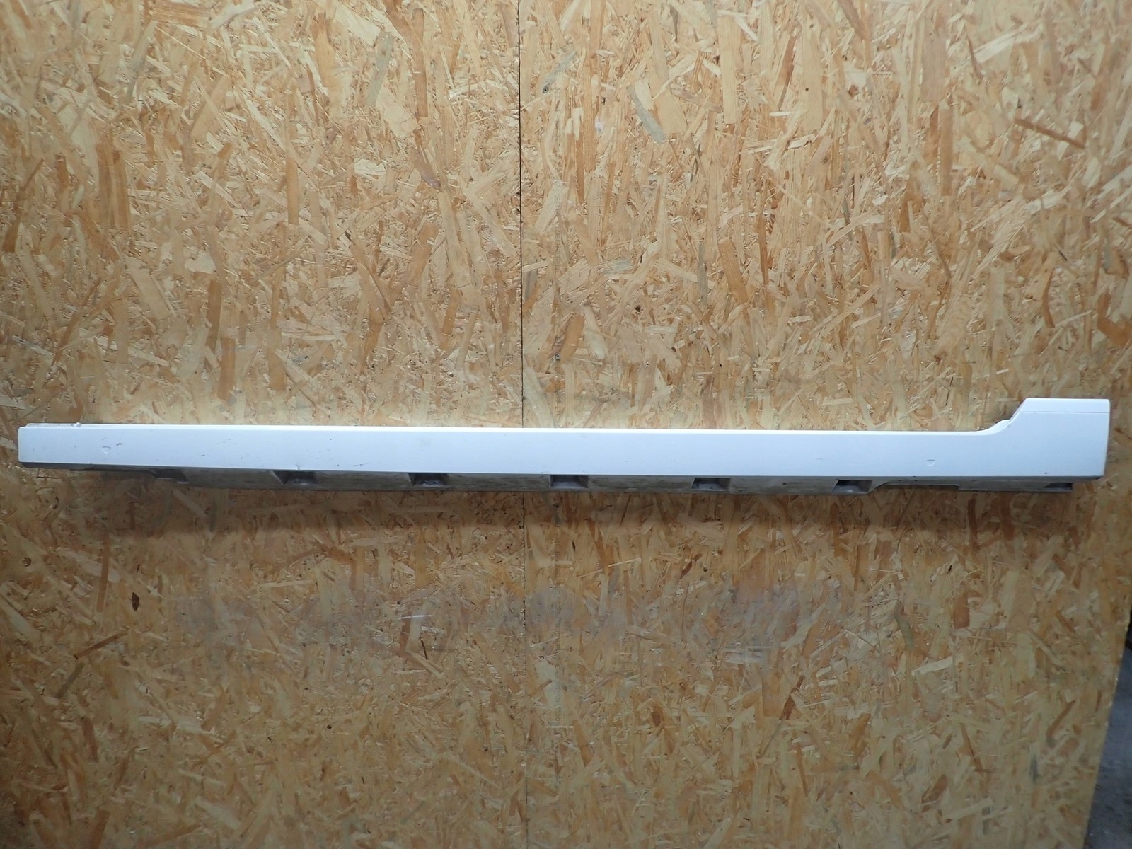 moulding threshold left threshold left VW VOLKSWAGEN PASSAT B8 3G 2014- 3G0853857