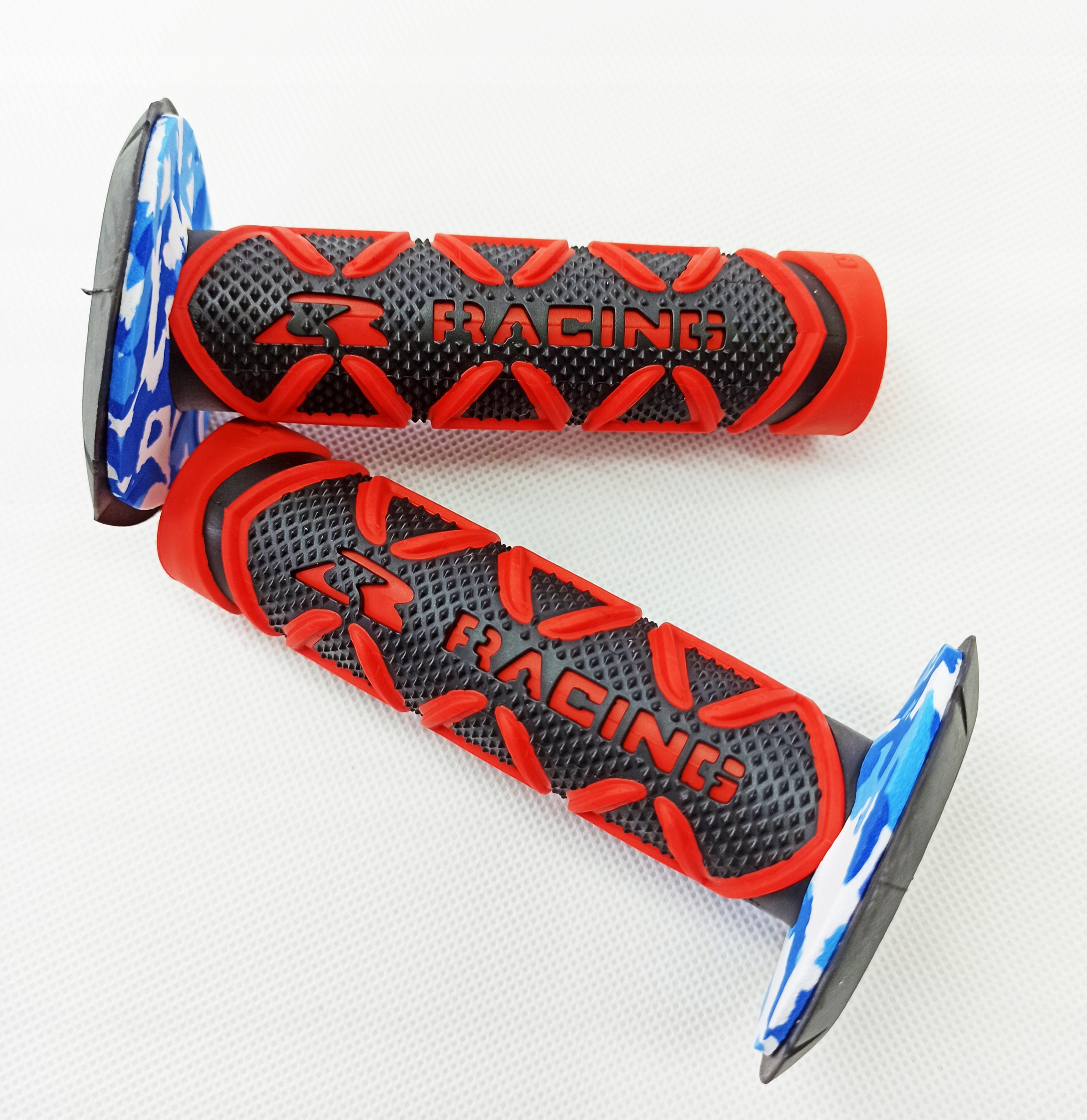 MANETKI RACING CZARNE CZERWONE GRIPY DERBI KTM