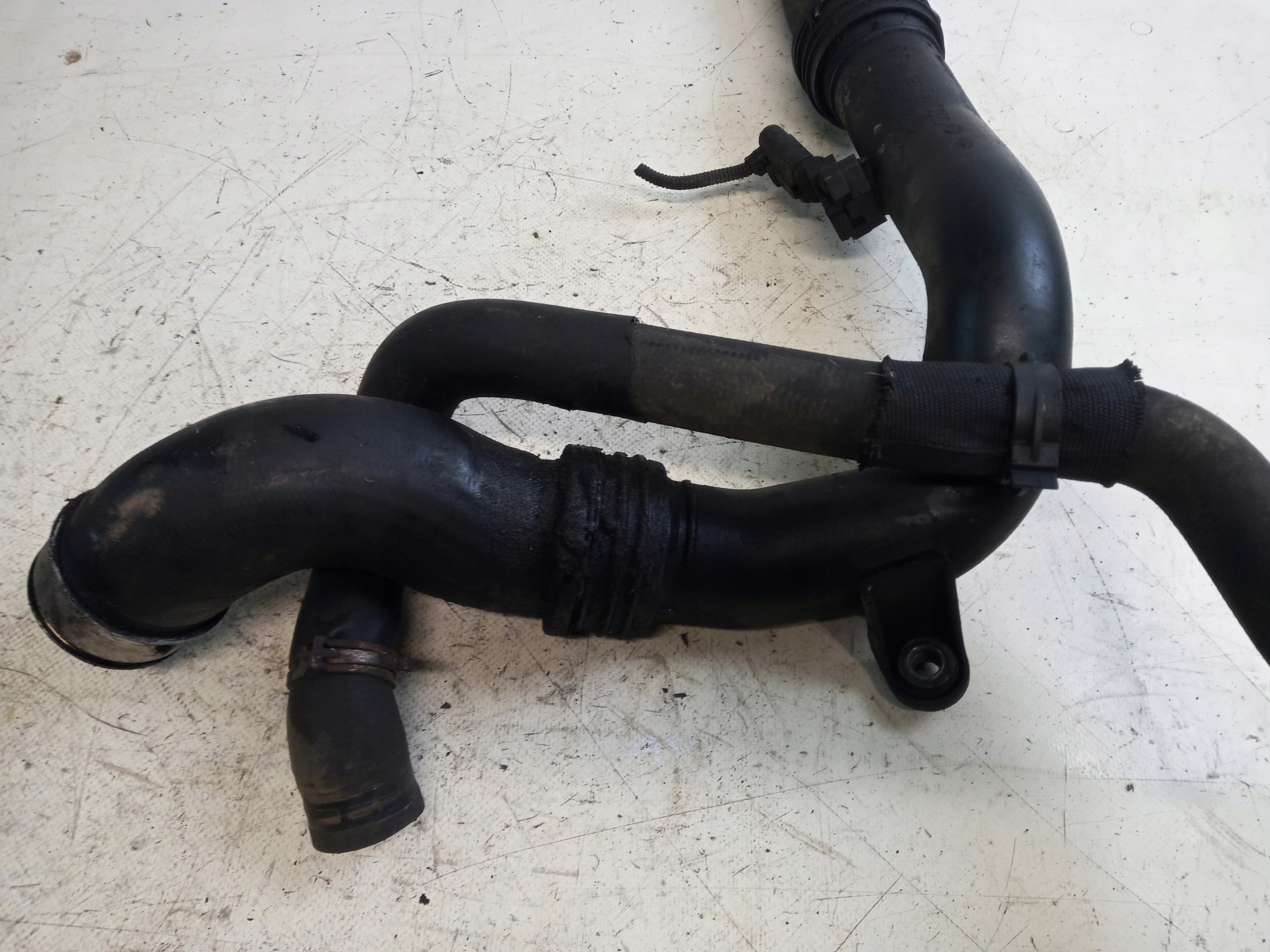 Schlauch luft TURBO VW PASSAT B5 1.9TDI 130KM