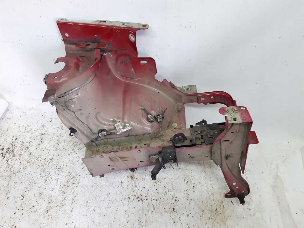 CITROEN C3 III 2016-лонжерон левый