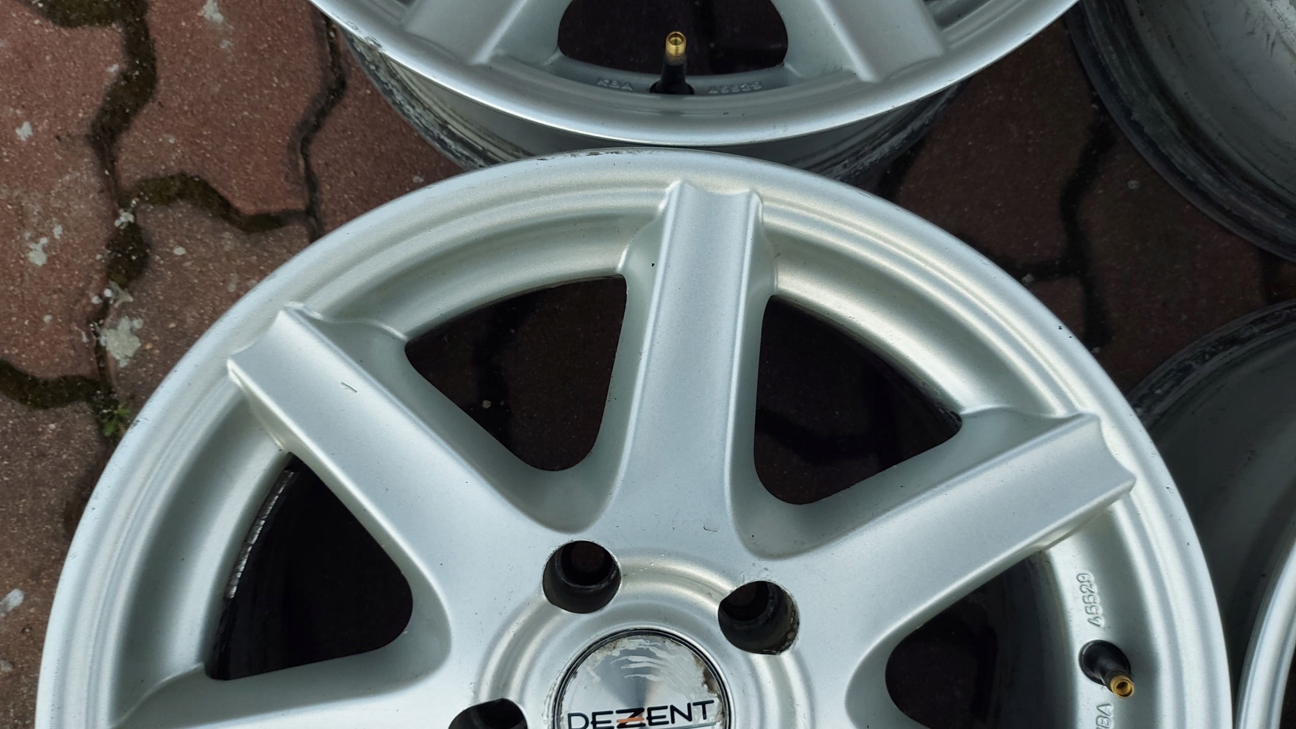 CERCHI CERCHIO di alluminio 16 BMW 3 E46 E90 E91 5 E39 E60 E61 7,0" 5x120 ET20