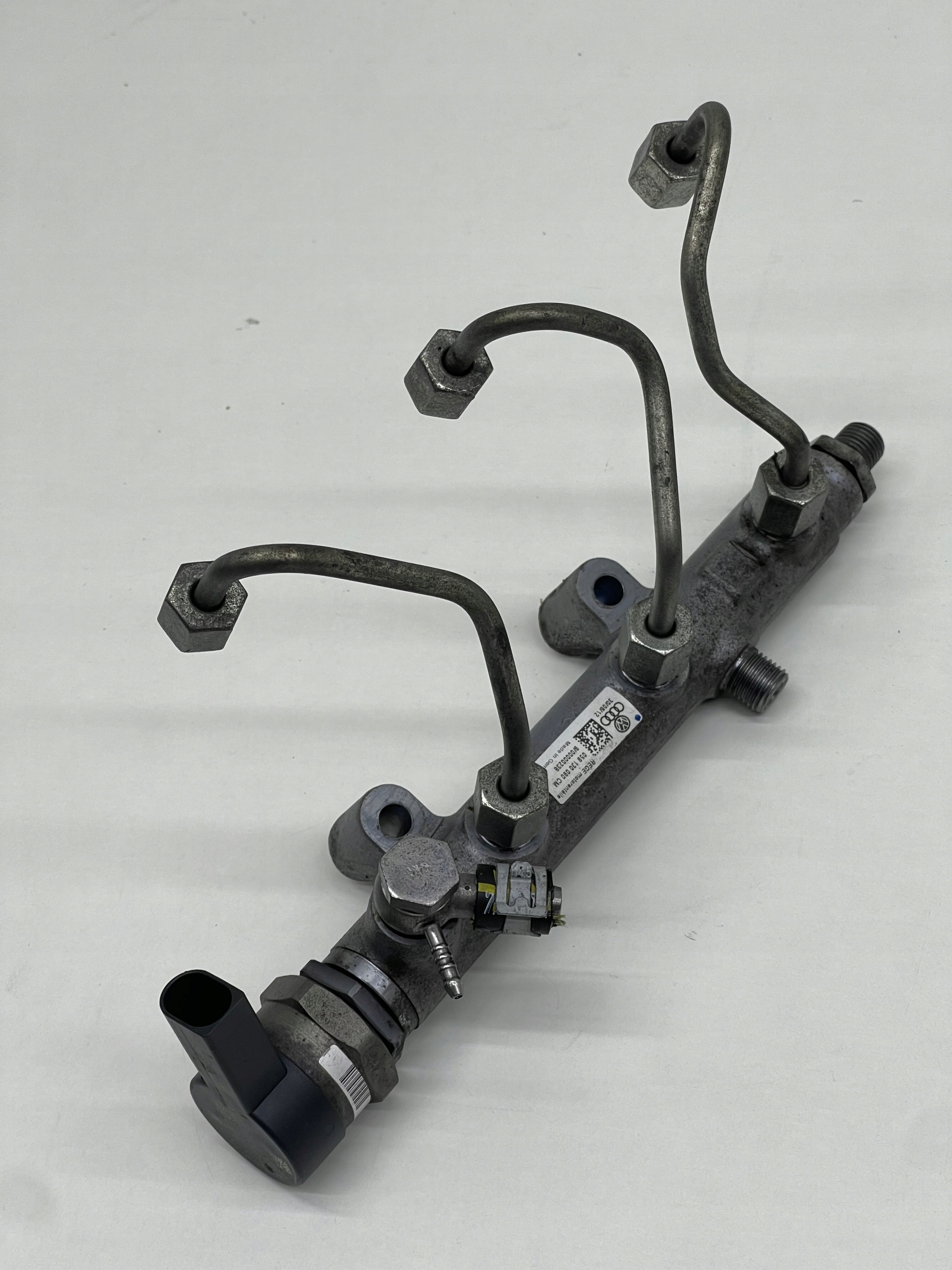 AUDI A4 A5 A7 A6 C7 3.0 TDI Rampe injection Carburant + Capteur