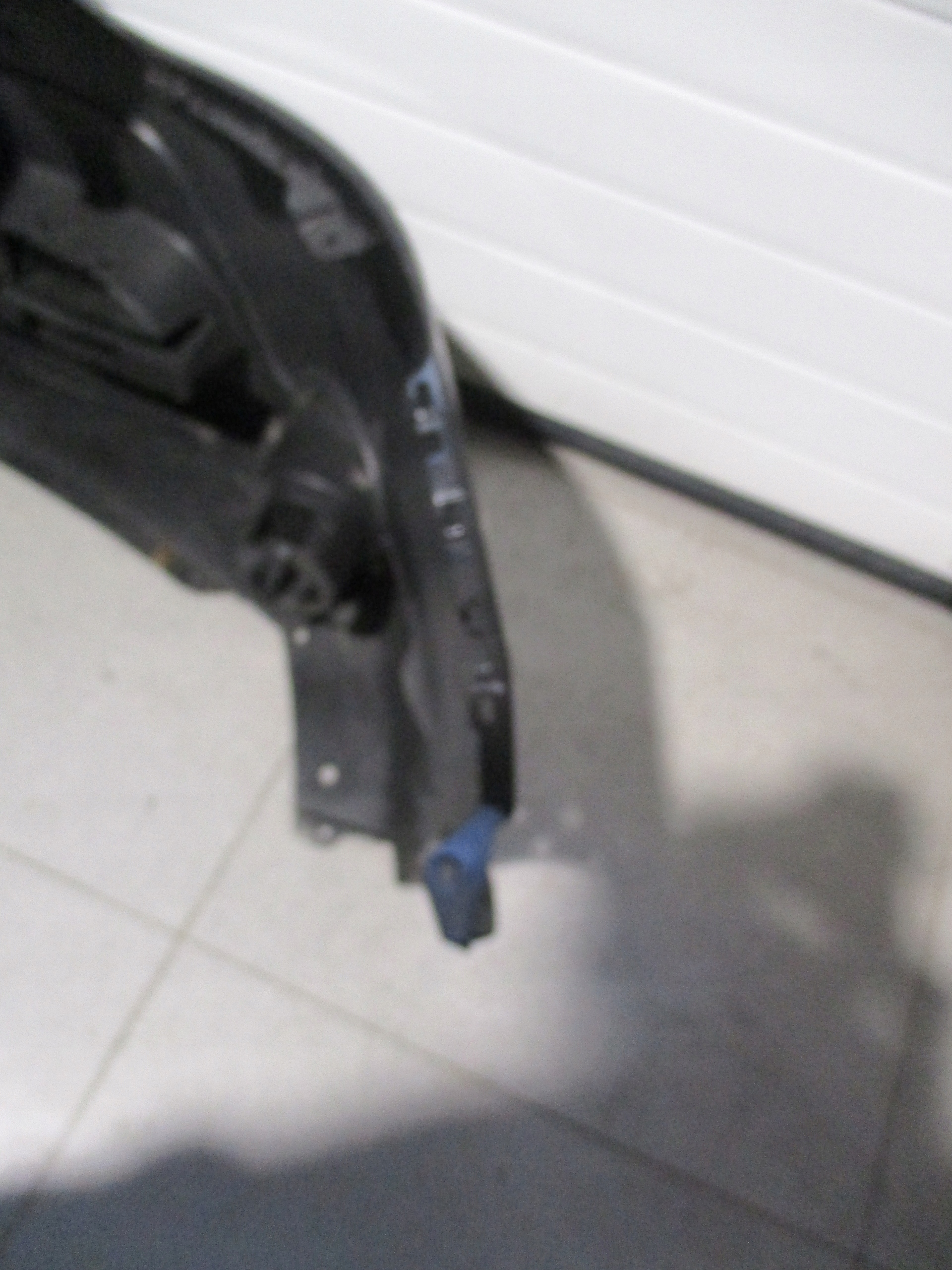 bumper front Nissan Qashqai II J11 2013r- 2xPDC 62004EA0H