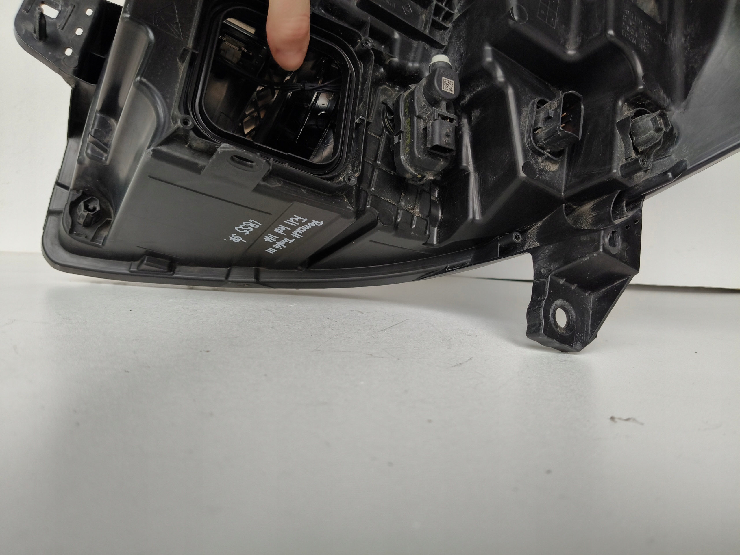 light right REFLEKTOR RENAULT TRAFIC III LIFT FULL LED