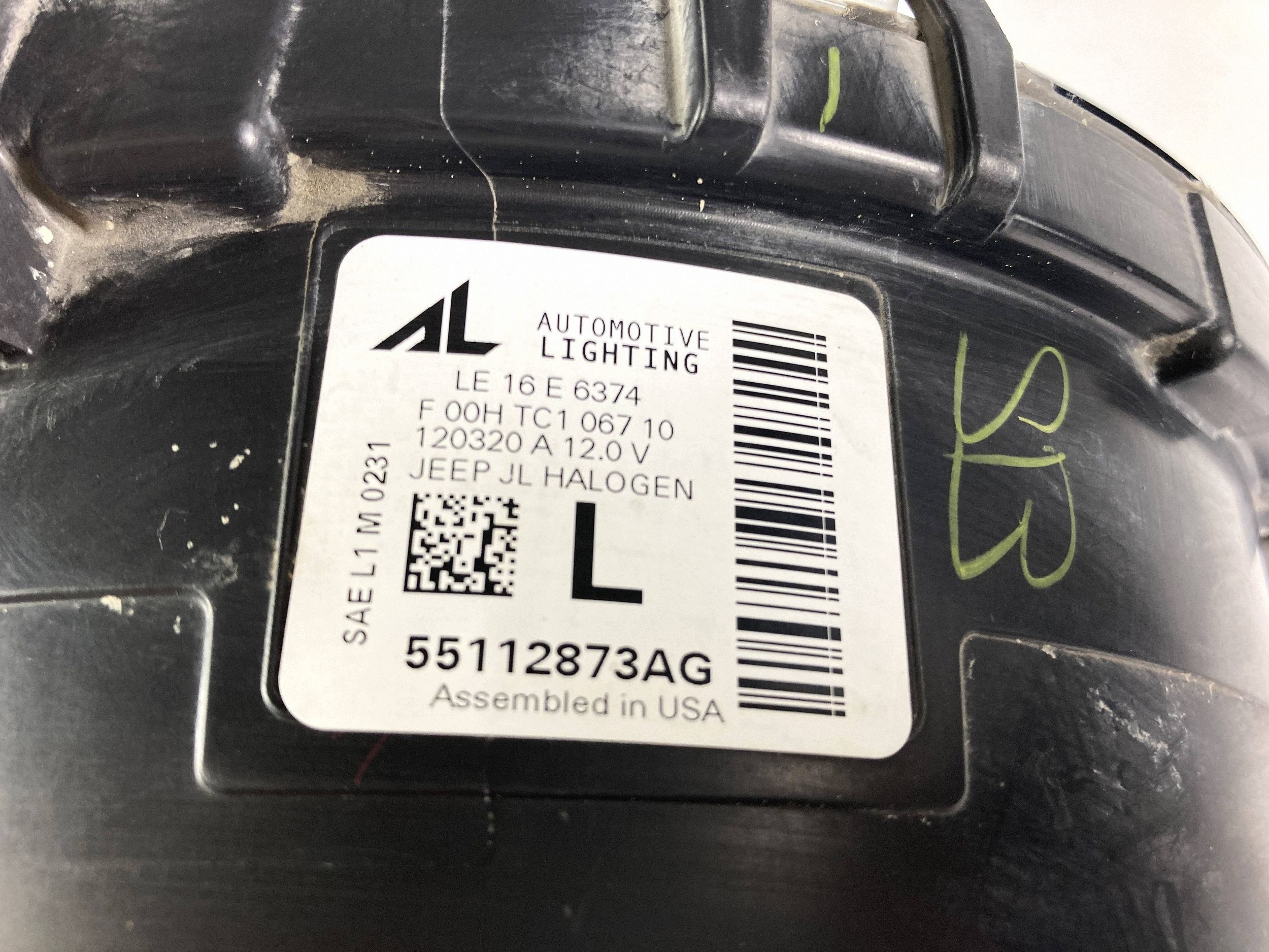 Jeep Wrangler Gladiator light front left 2018-2026