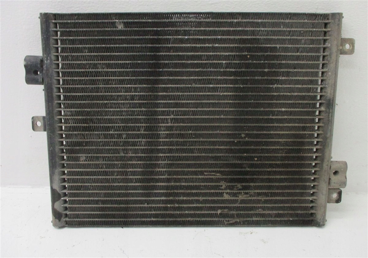 Радиатор кондиционера PORSCHE 911 996 99657311103